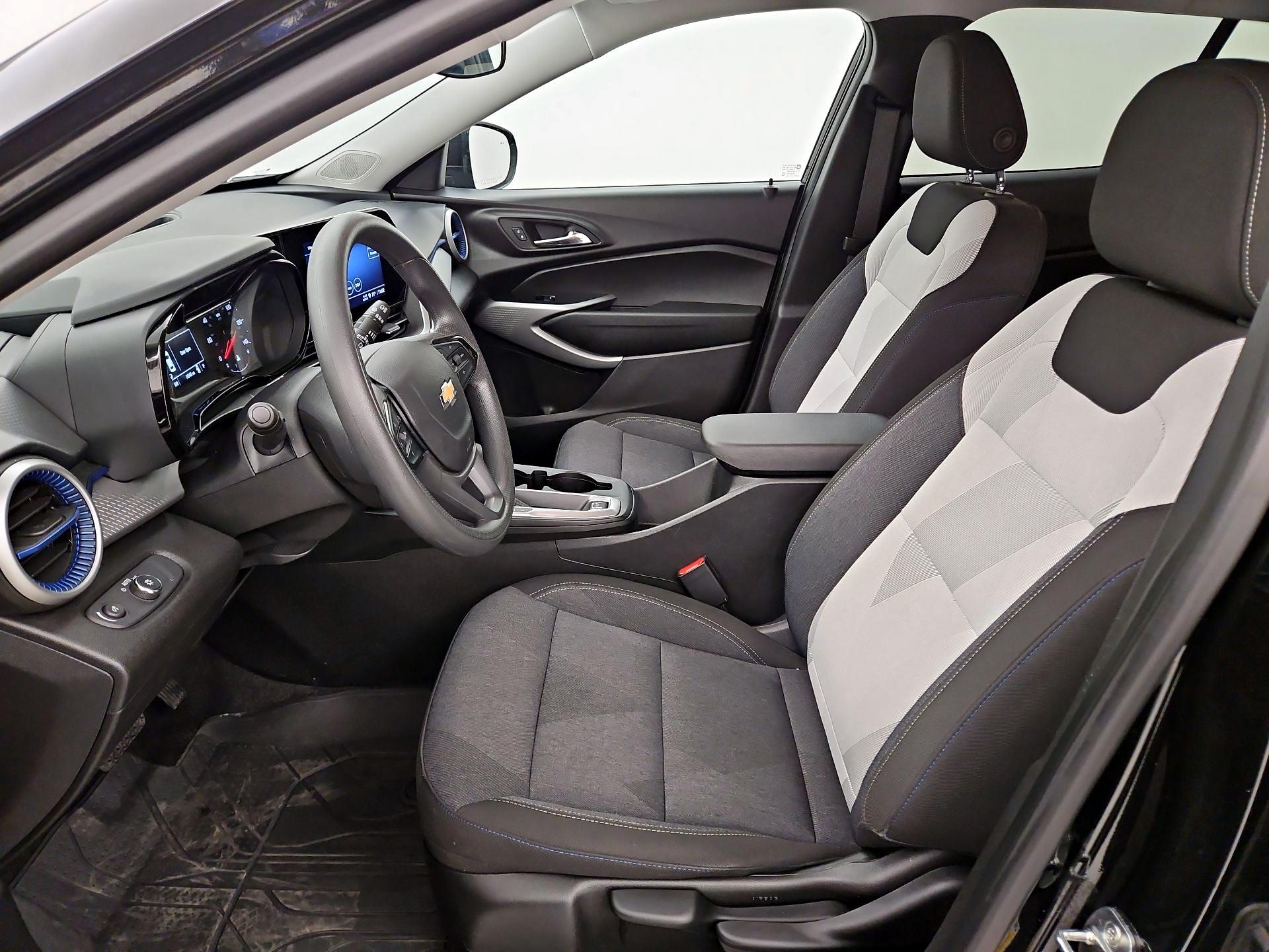 Thumbnail: 2024 Chevrolet Trax - 11