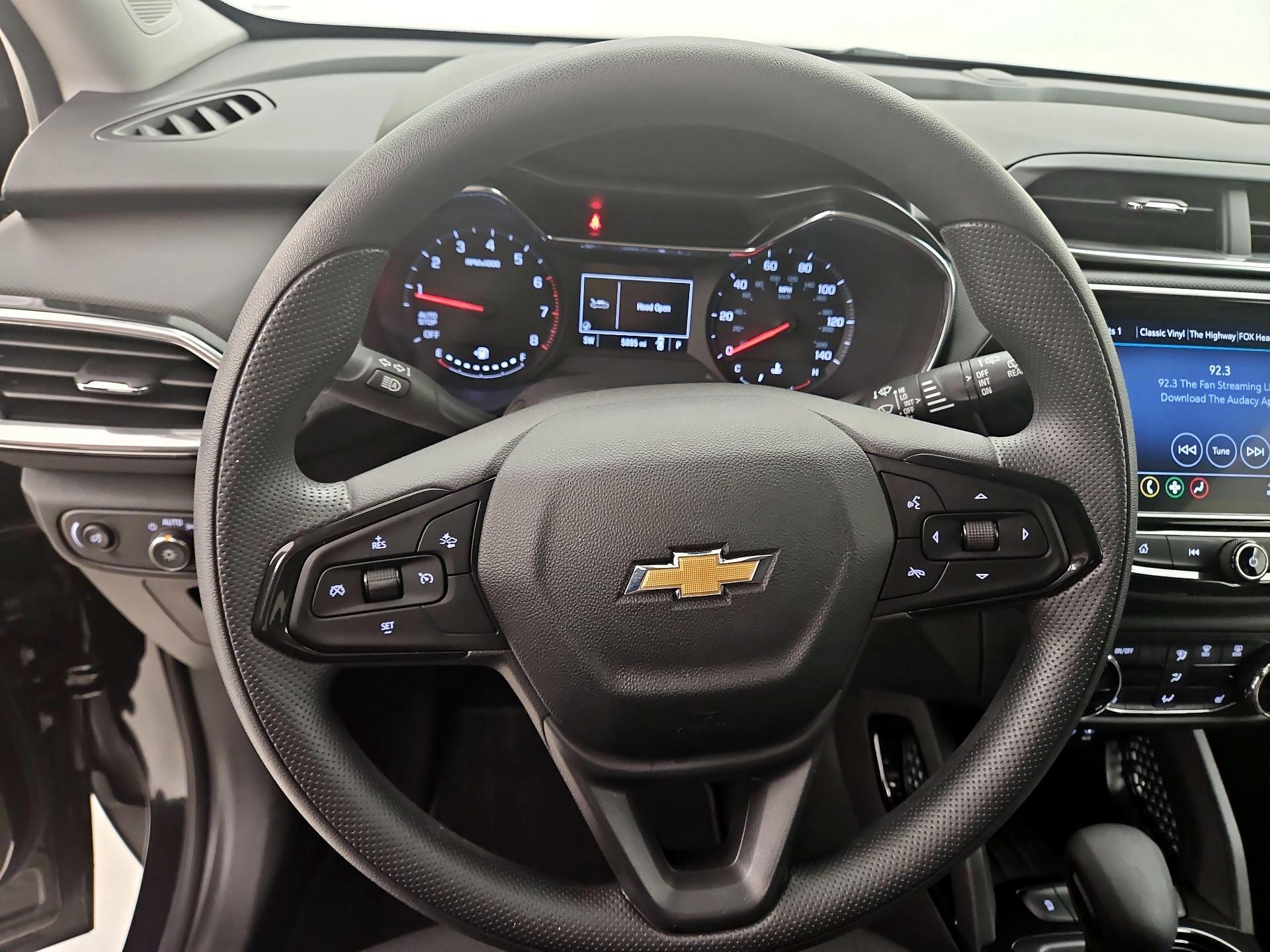 Thumbnail: 2023 Chevrolet TrailBlazer - 10