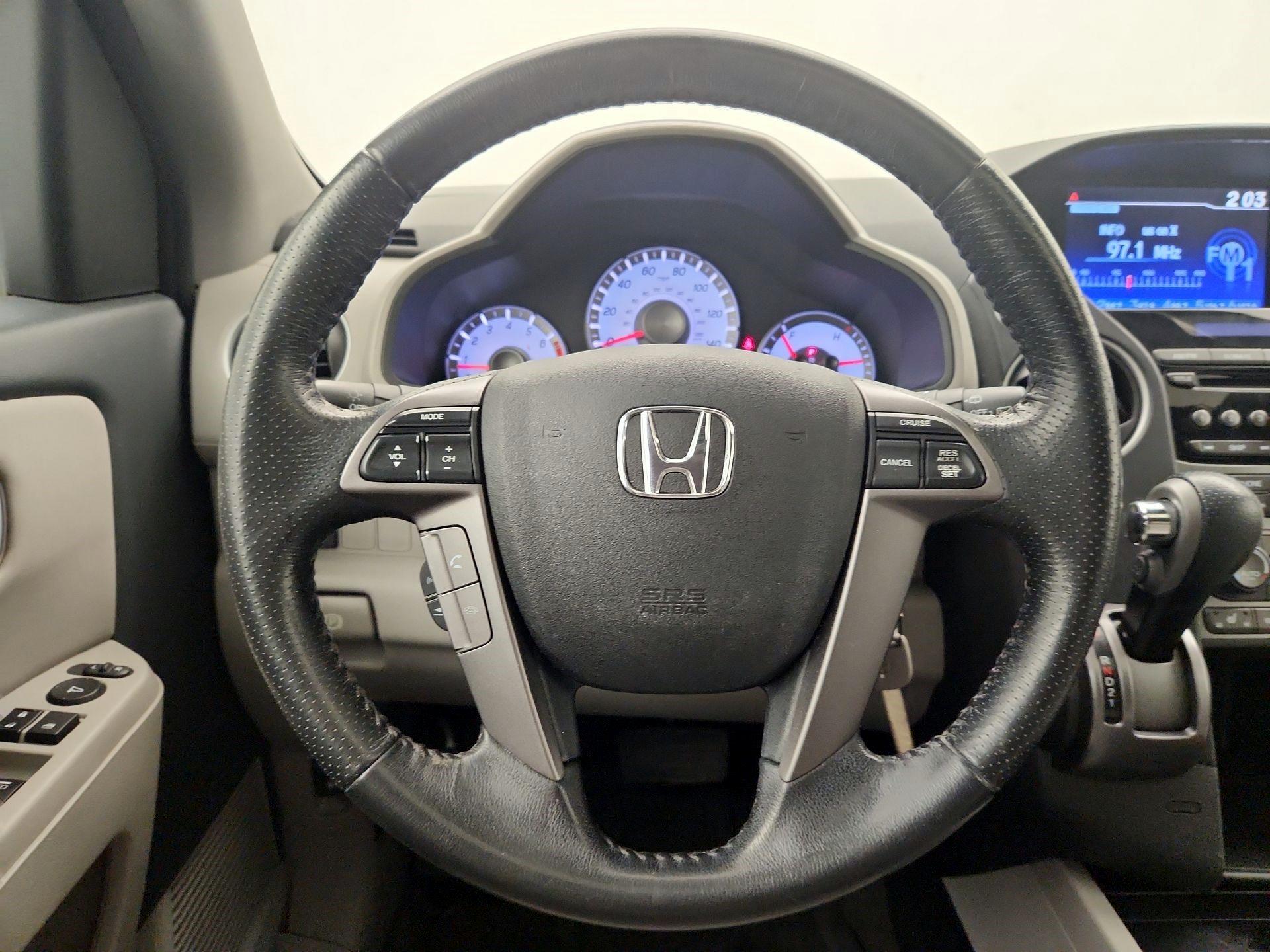 Thumbnail: 2015 Honda Pilot - 10