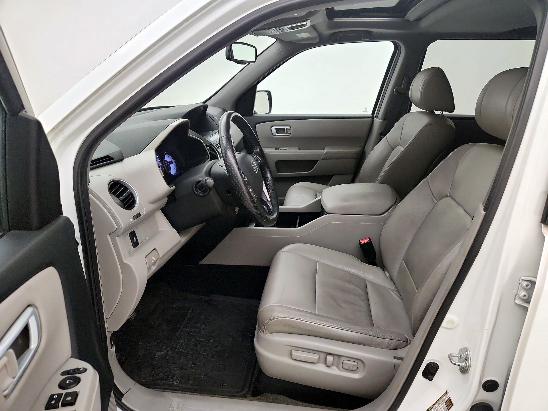 Thumbnail: 2015 Honda Pilot - 11