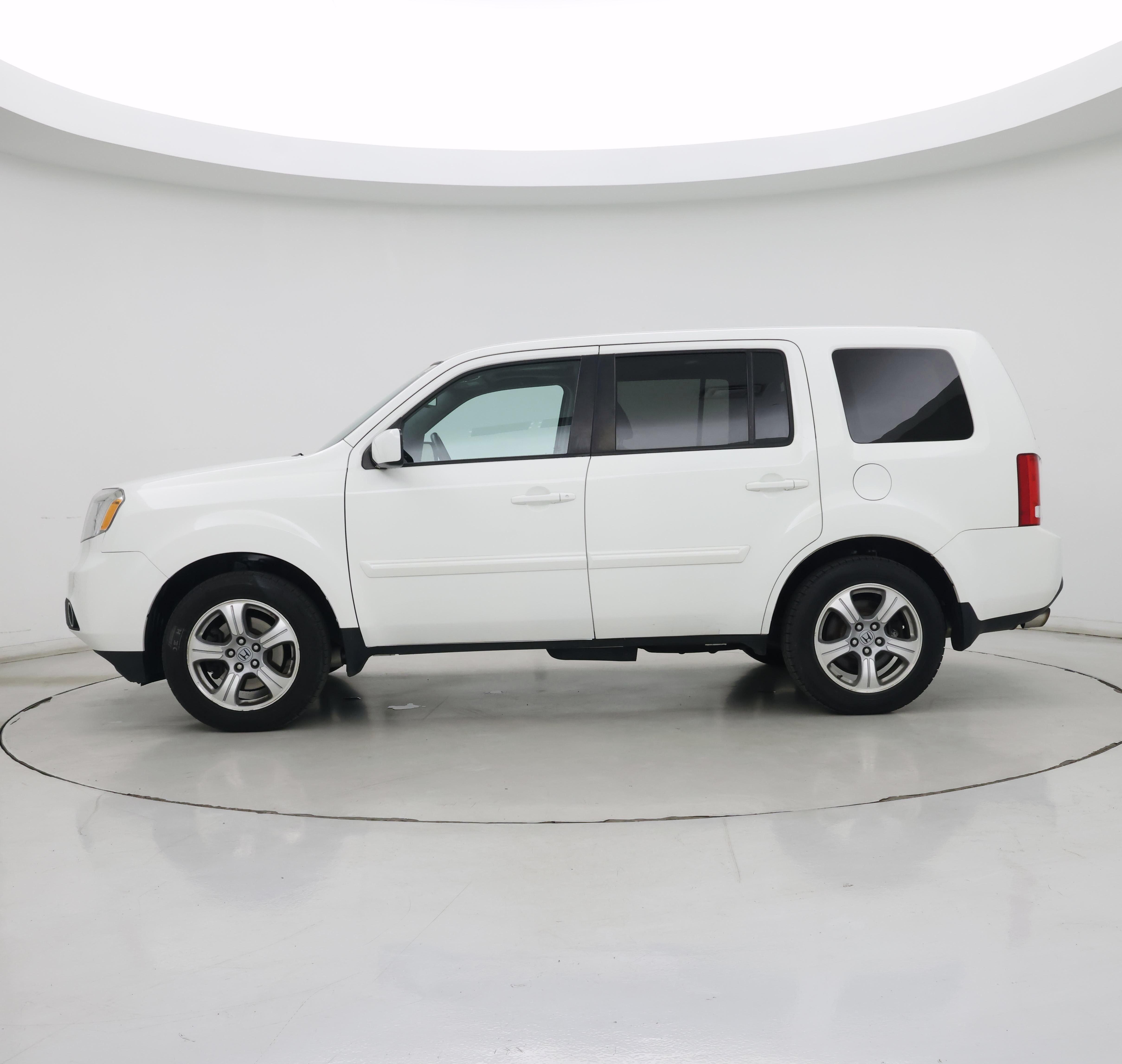 Thumbnail: 2015 Honda Pilot - 3