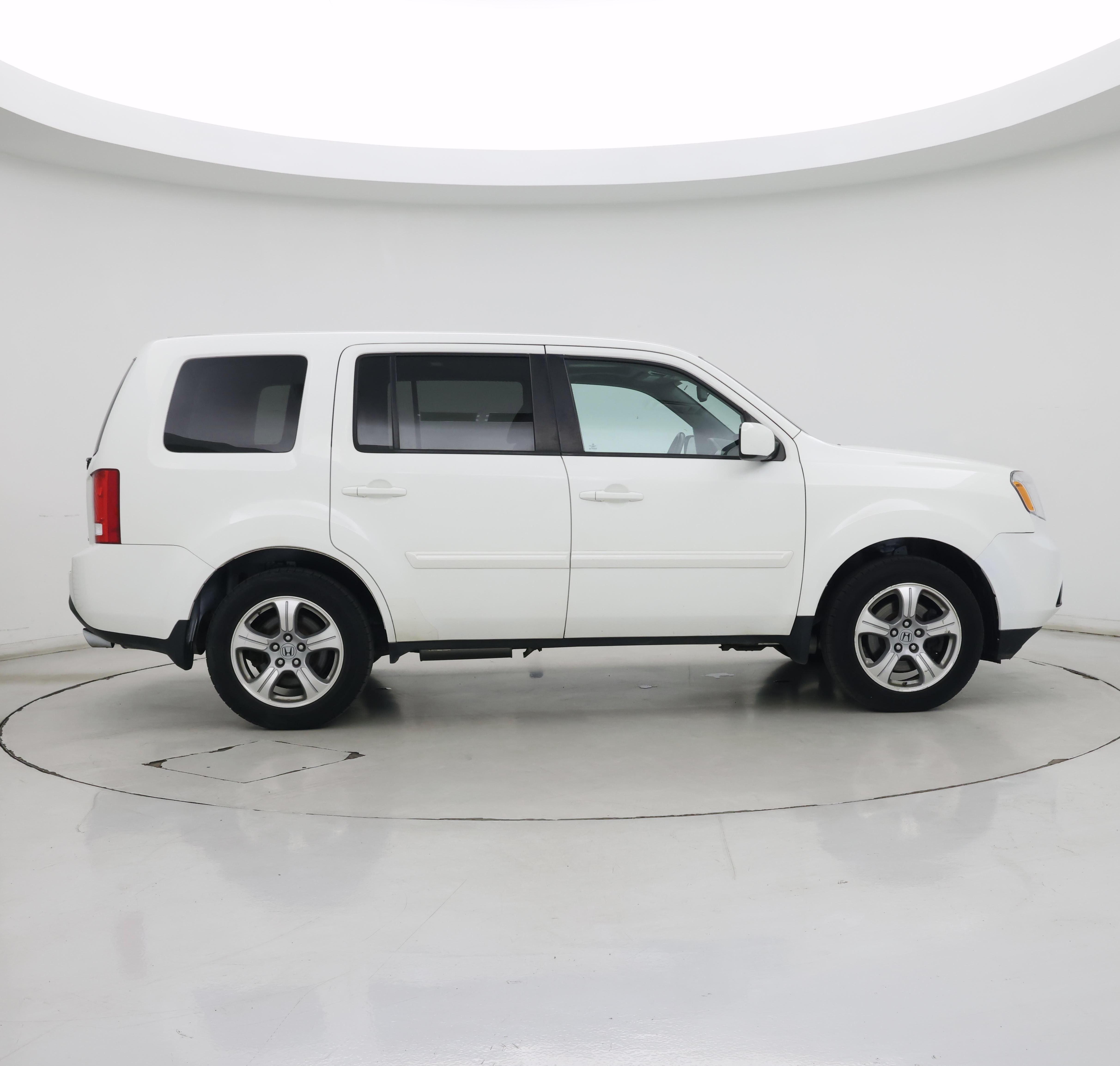 Thumbnail: 2015 Honda Pilot - 7
