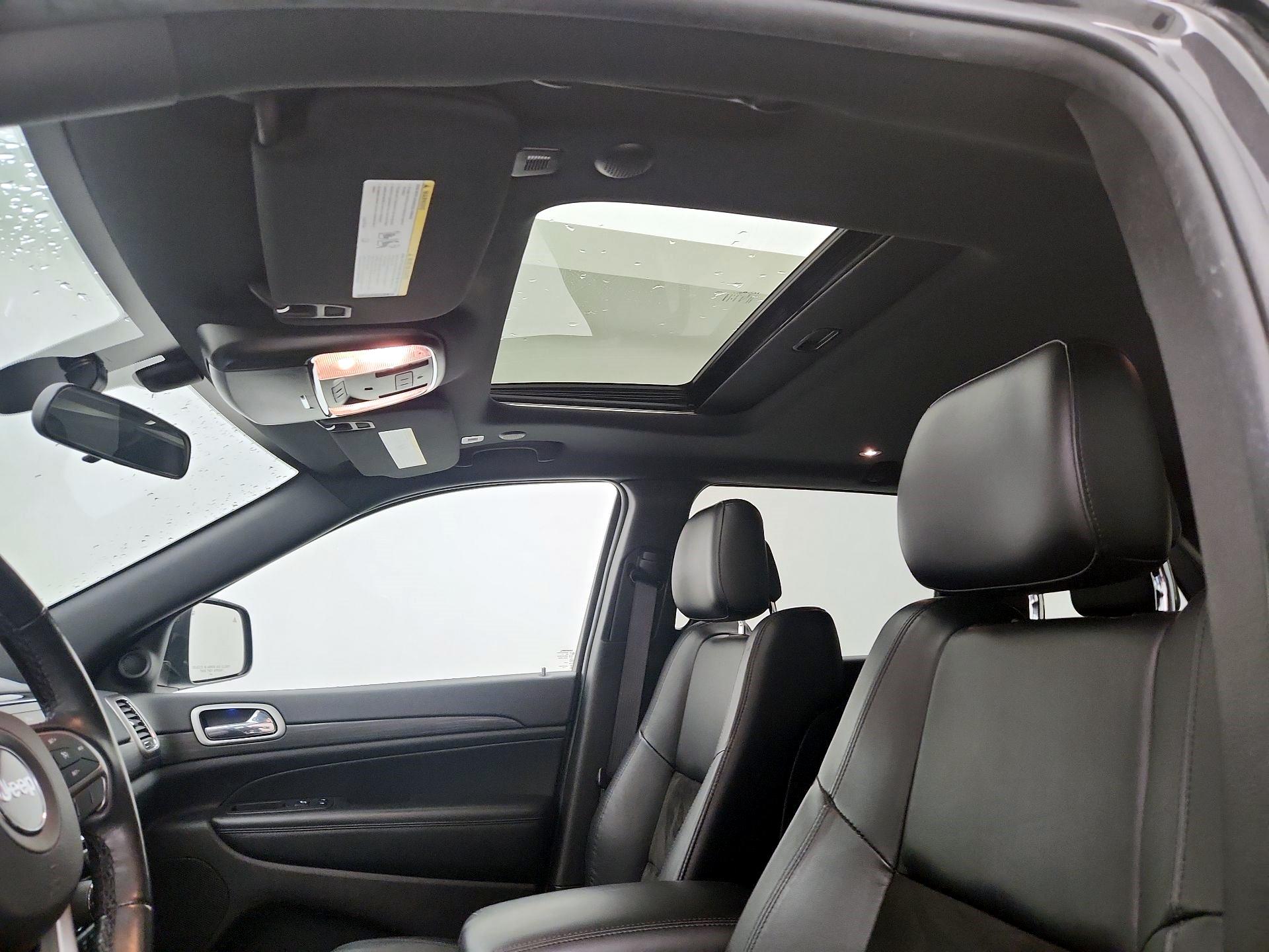 Thumbnail: 2021 Jeep Grand Cherokee - 20