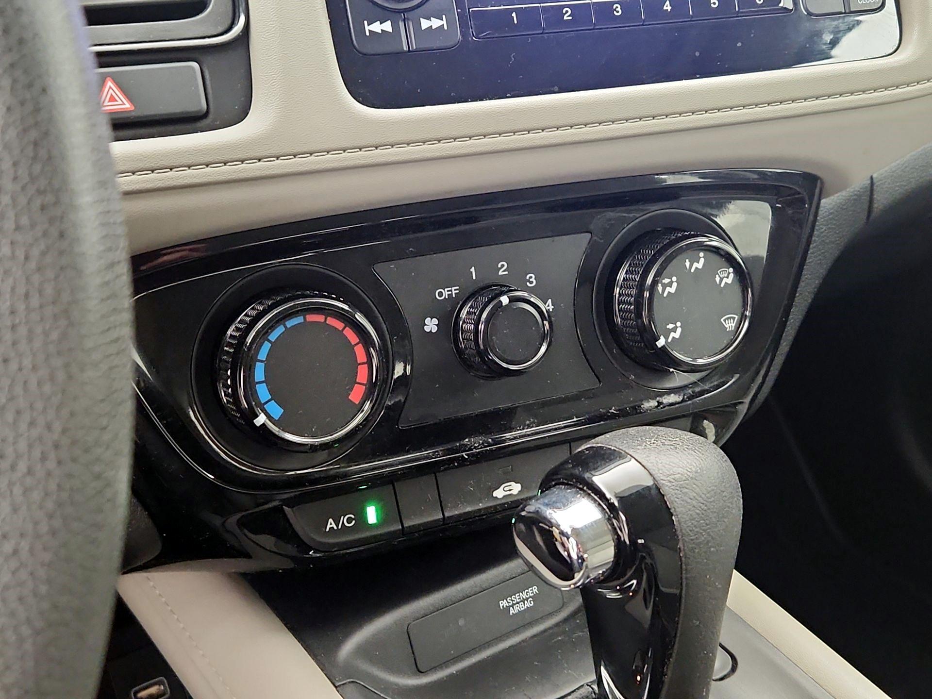Thumbnail: 2019 Honda HR-V - 16