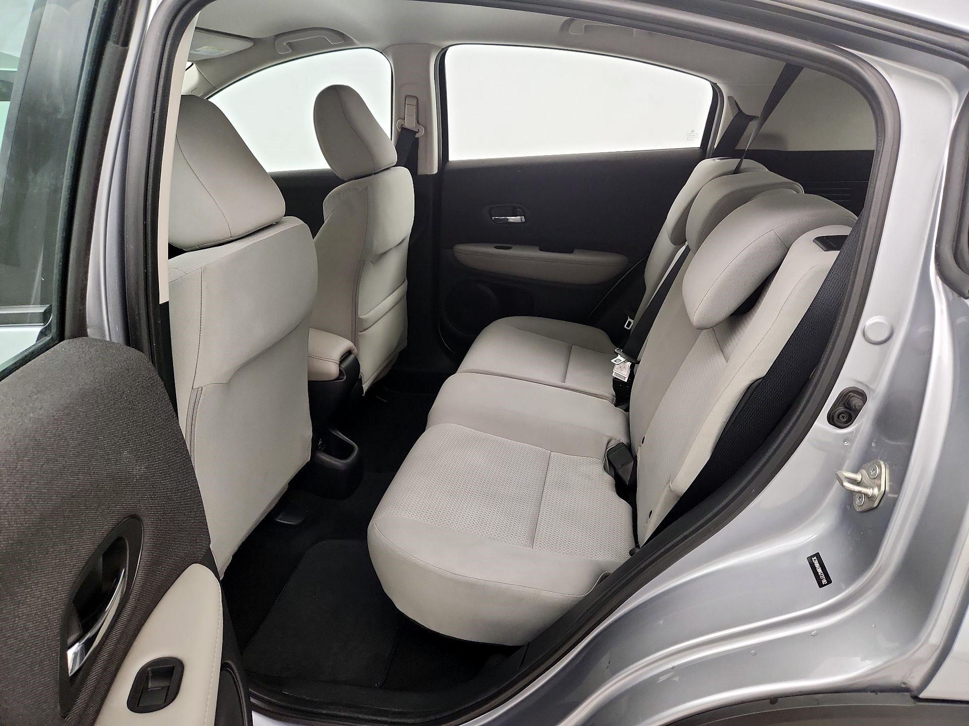 Thumbnail: 2019 Honda HR-V - 19