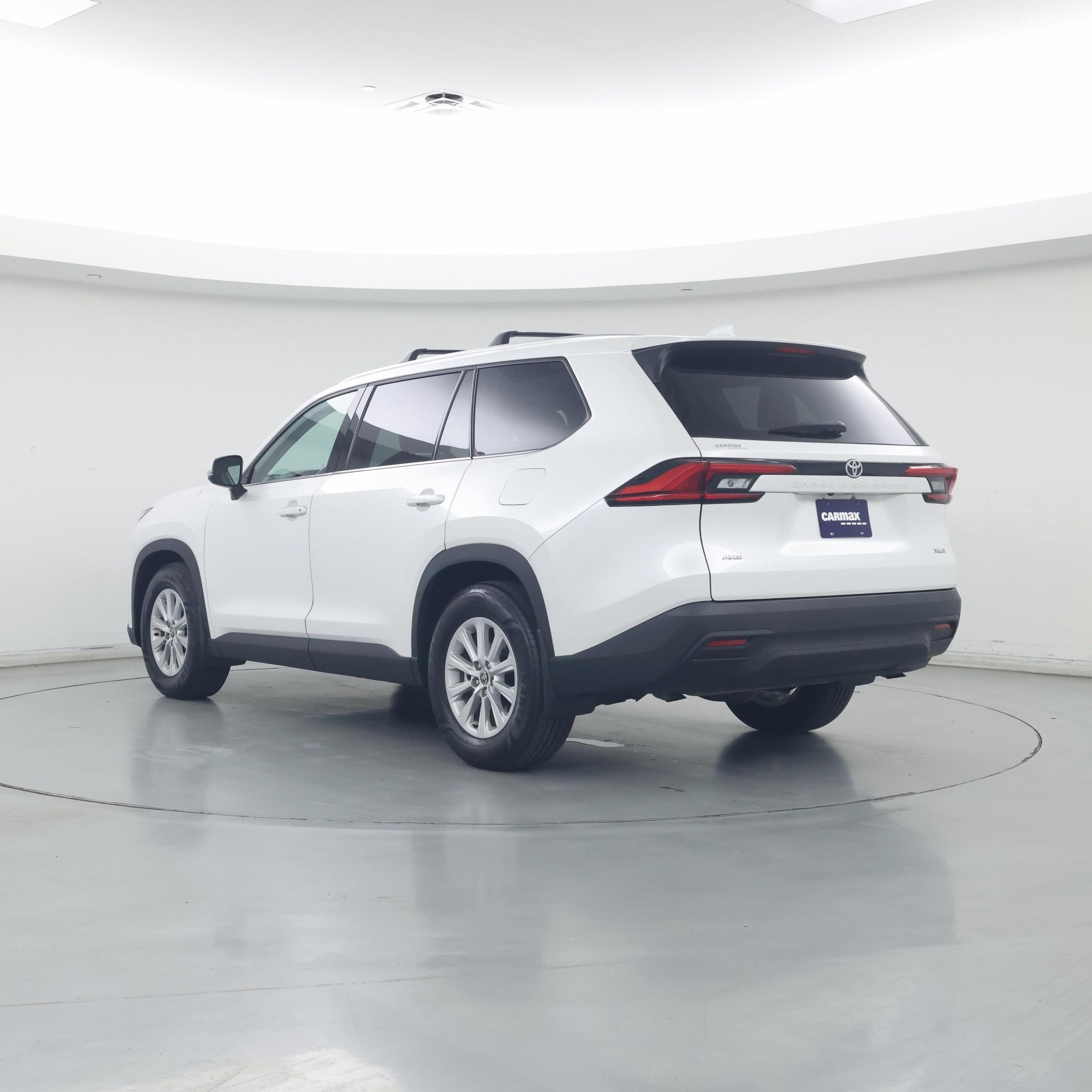 Thumbnail: 2024 Toyota Grand Highlander - 2