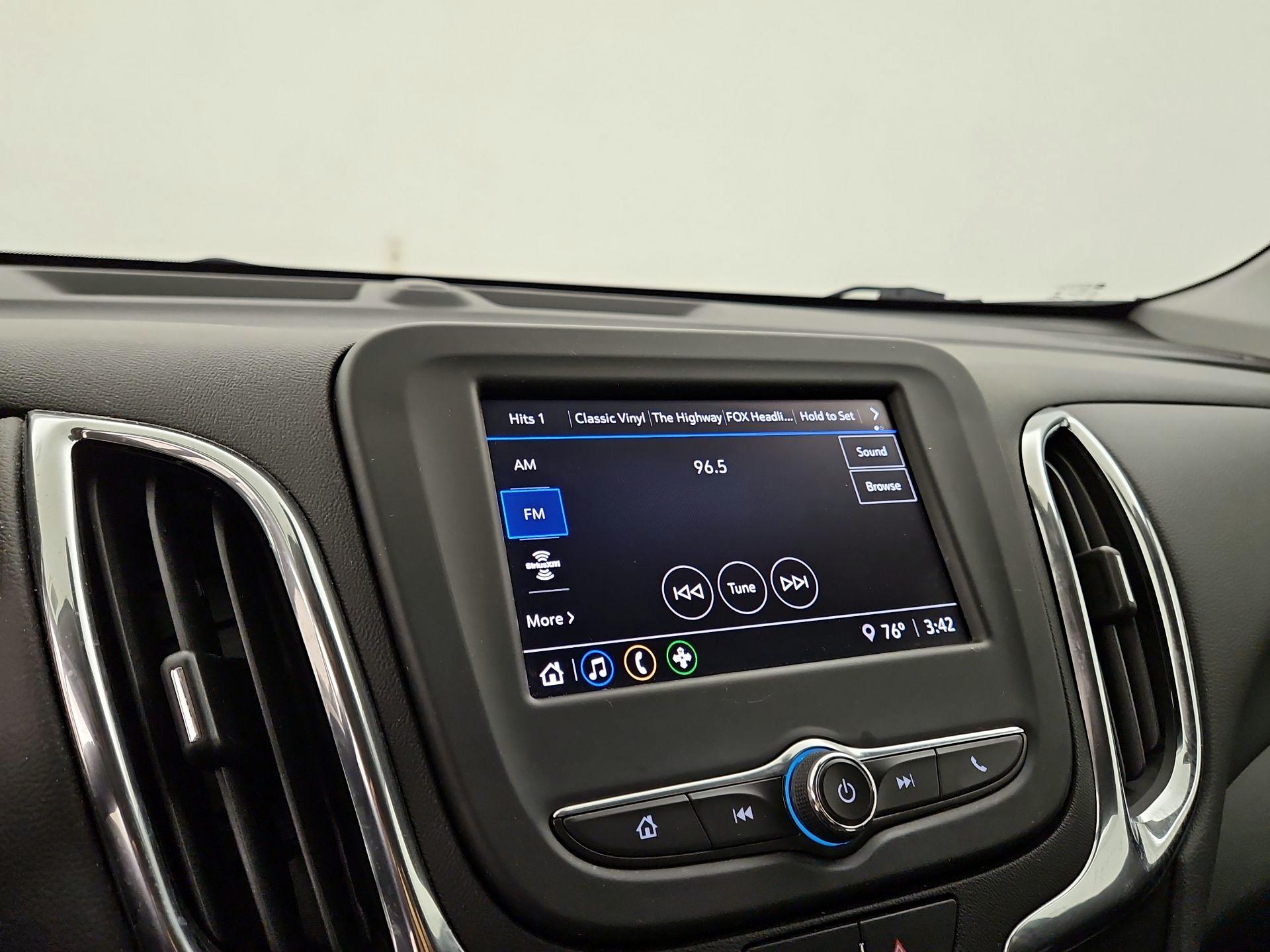 Thumbnail: 2023 Chevrolet Equinox - 15