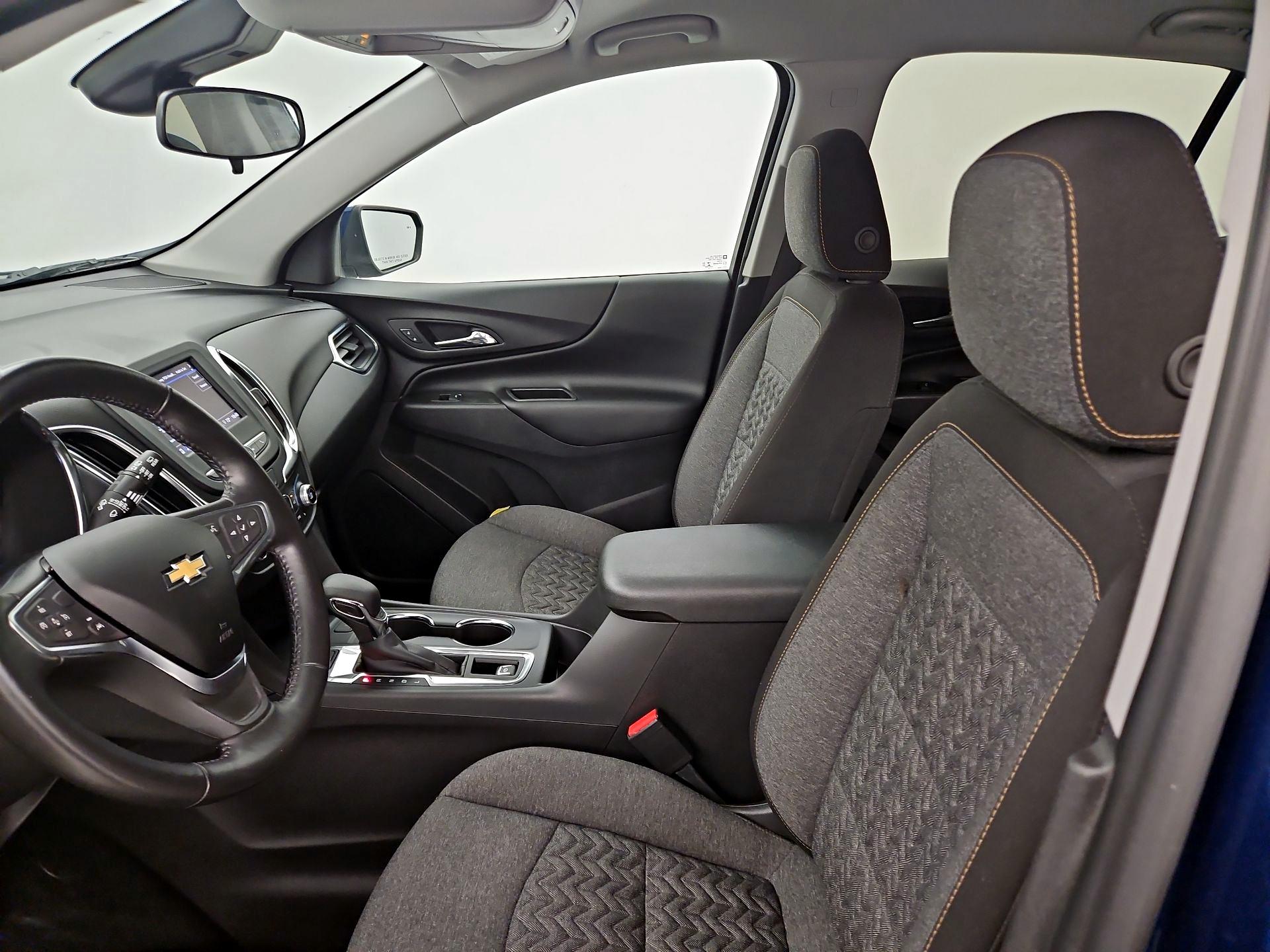 Thumbnail: 2022 Chevrolet Equinox - 11