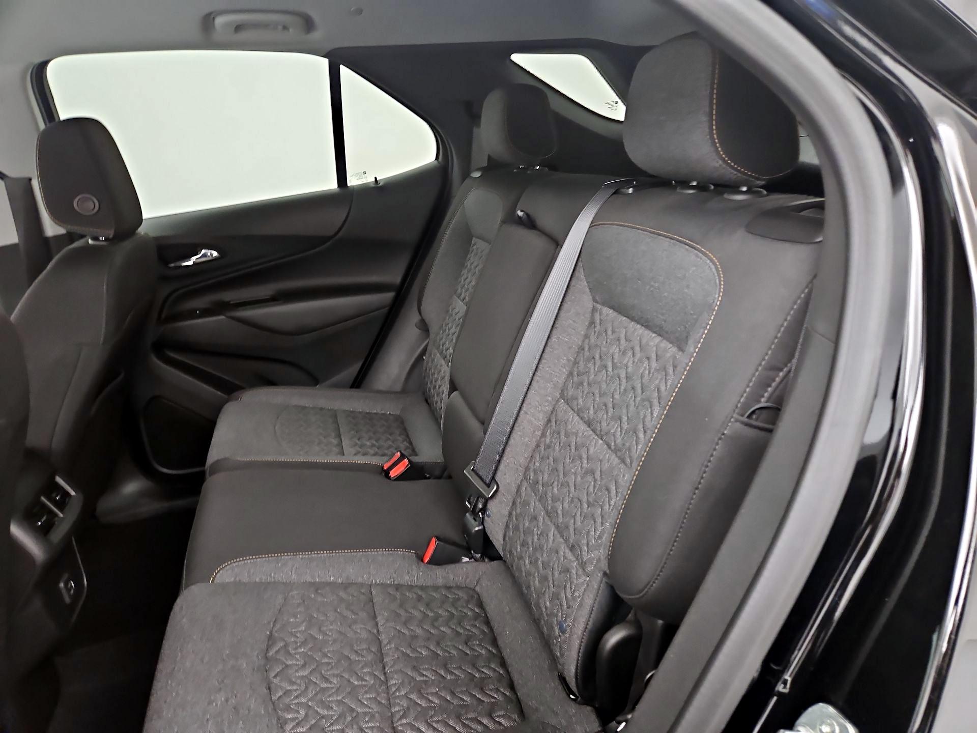 Thumbnail: 2022 Chevrolet Equinox - 19