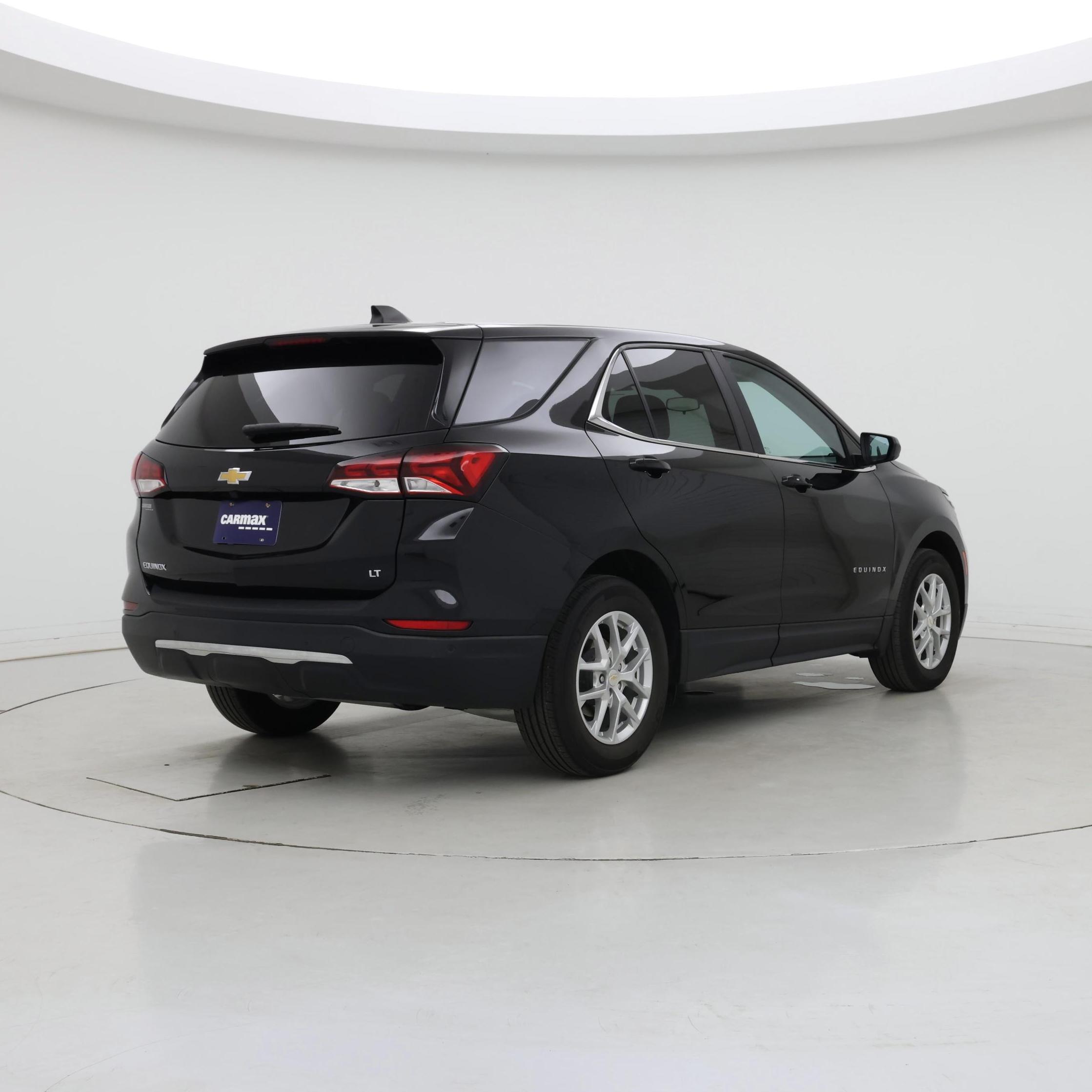 Thumbnail: 2022 Chevrolet Equinox - 8