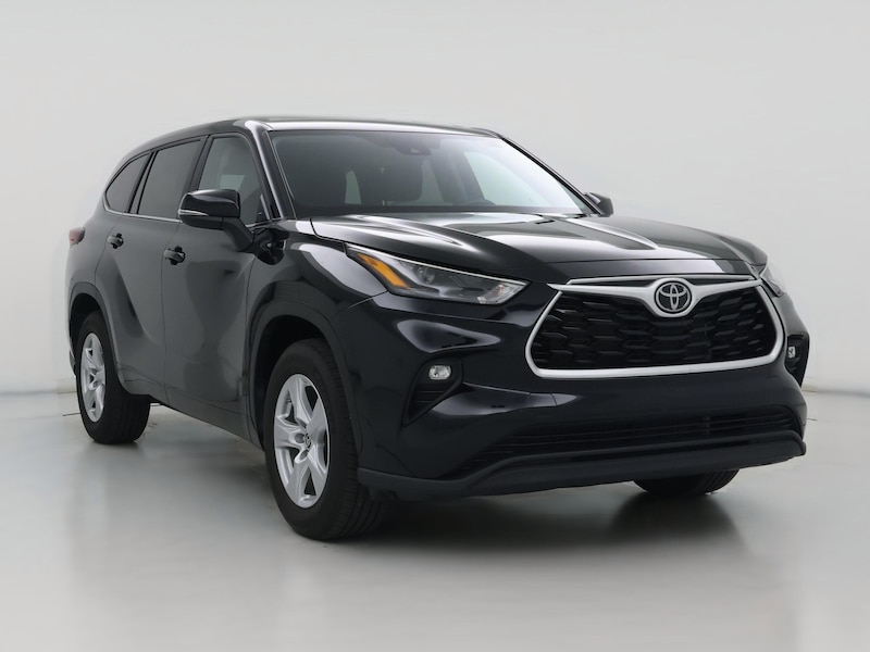 2024 Toyota Highlander LE -
                  Columbus, OH
