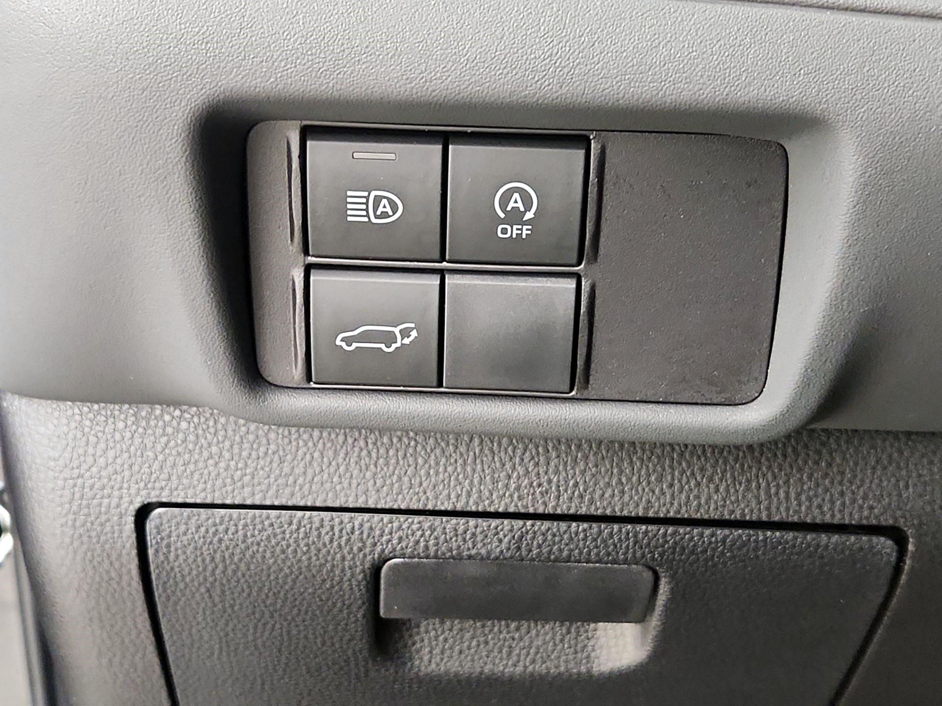 Thumbnail: 2024 Toyota Highlander - 13
