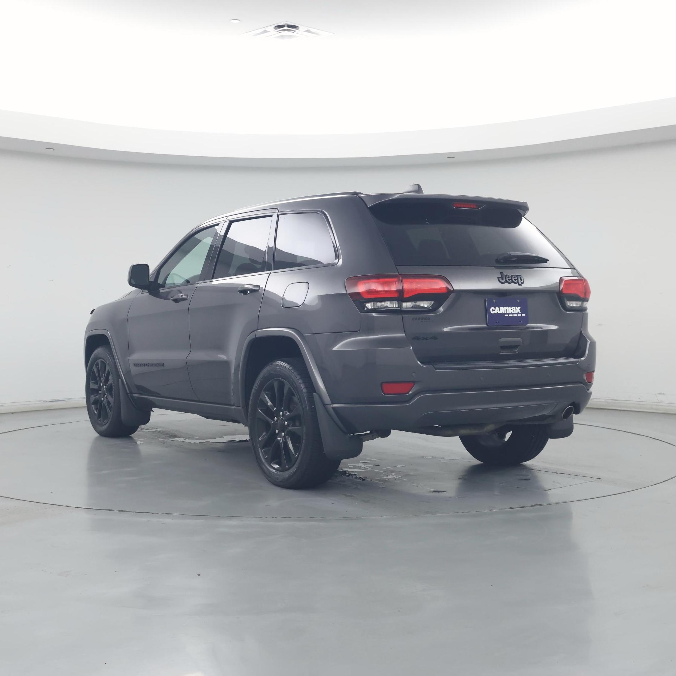 Thumbnail: 2019 Jeep Grand Cherokee - 2