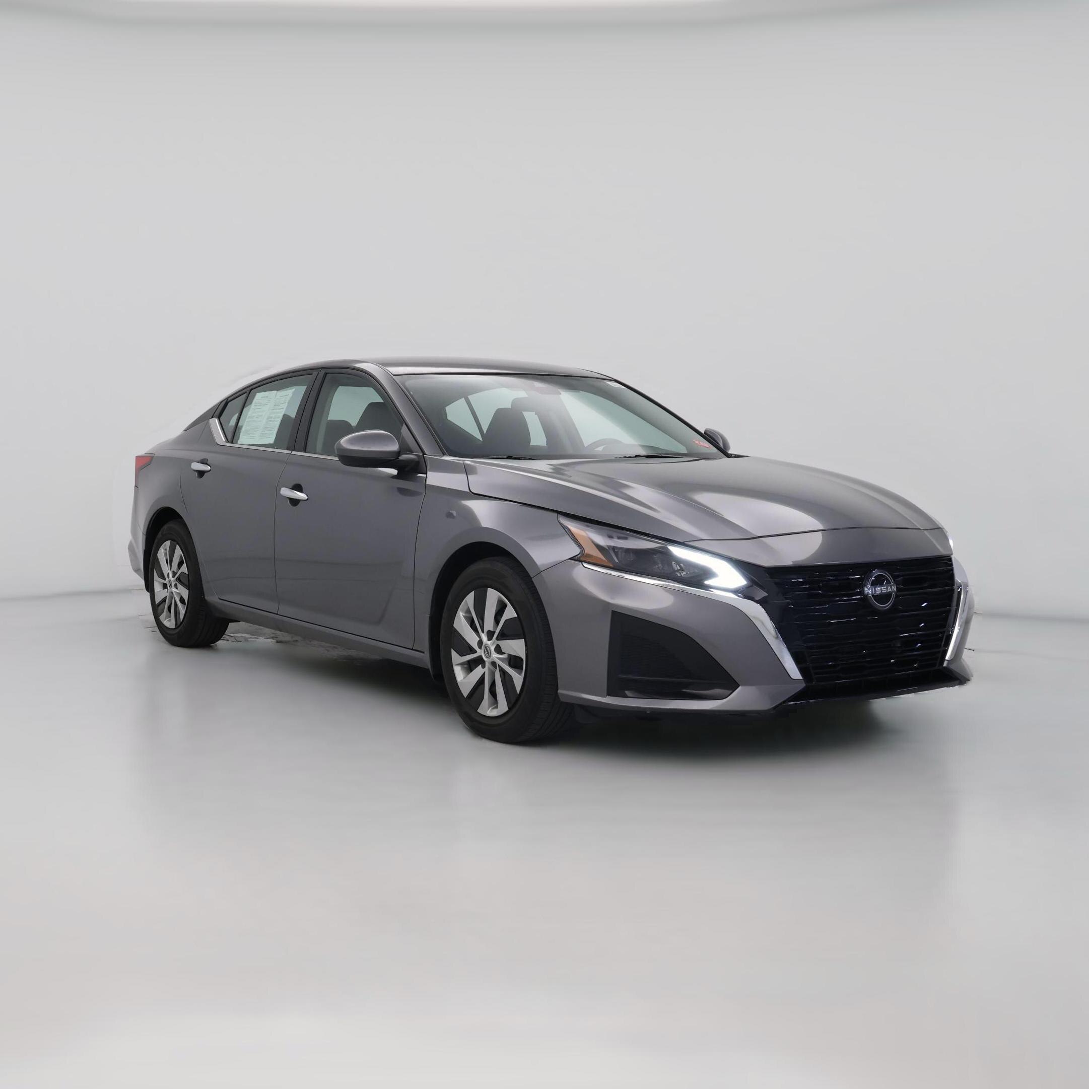 Thumbnail: 2023 Nissan Altima - 1