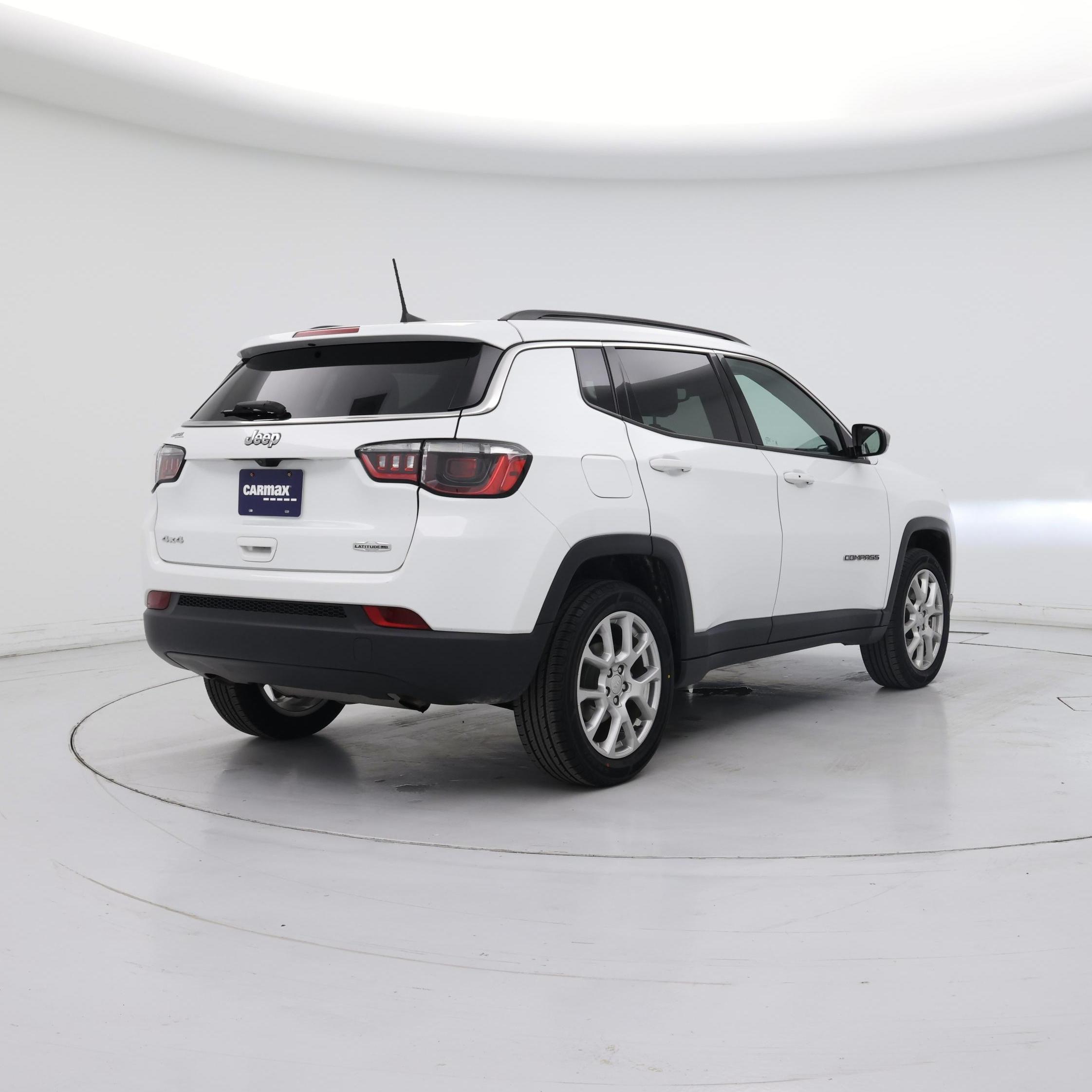 Thumbnail: 2023 Jeep Compass - 8