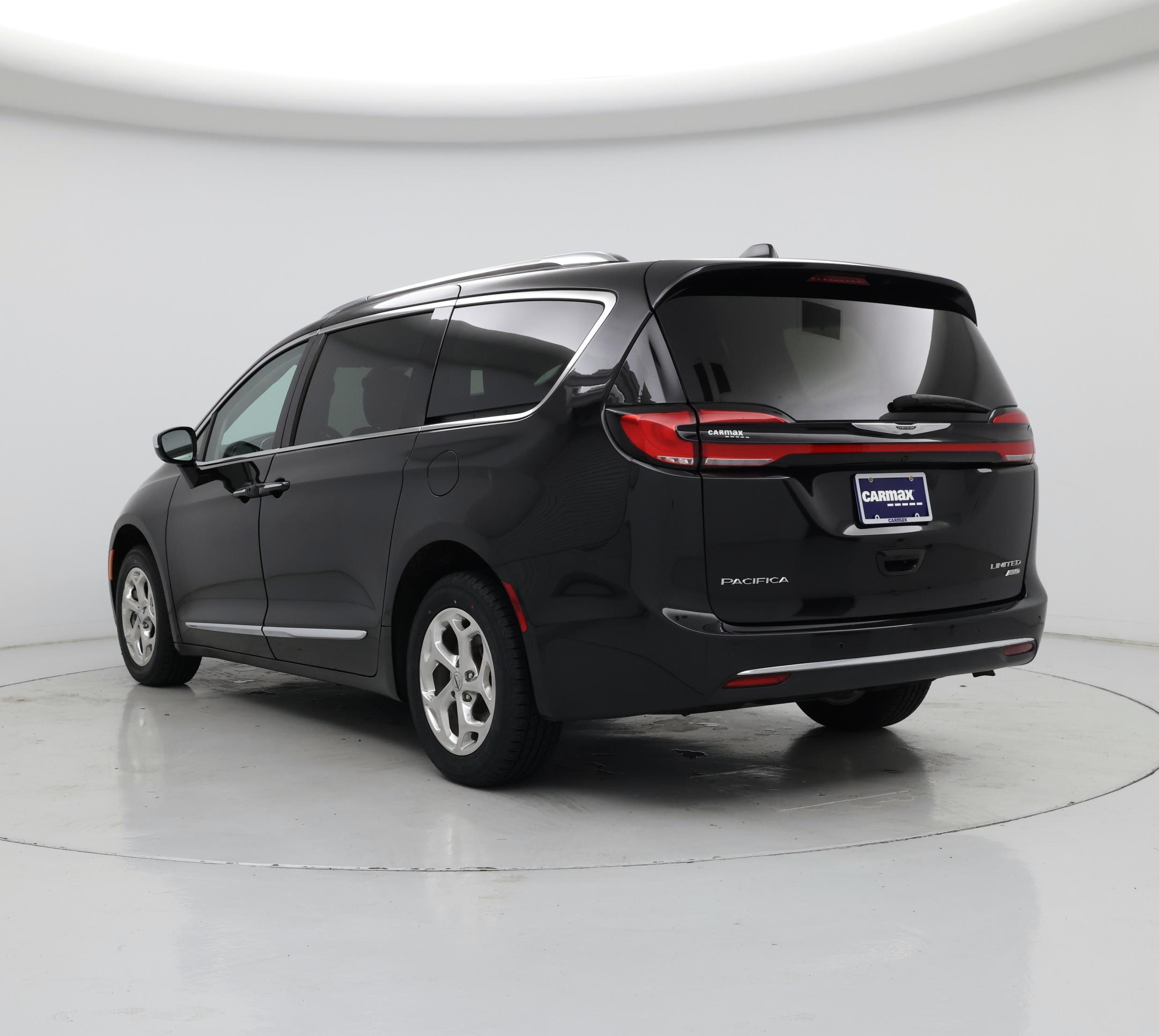 Thumbnail: 2021 Chrysler Pacifica - 2