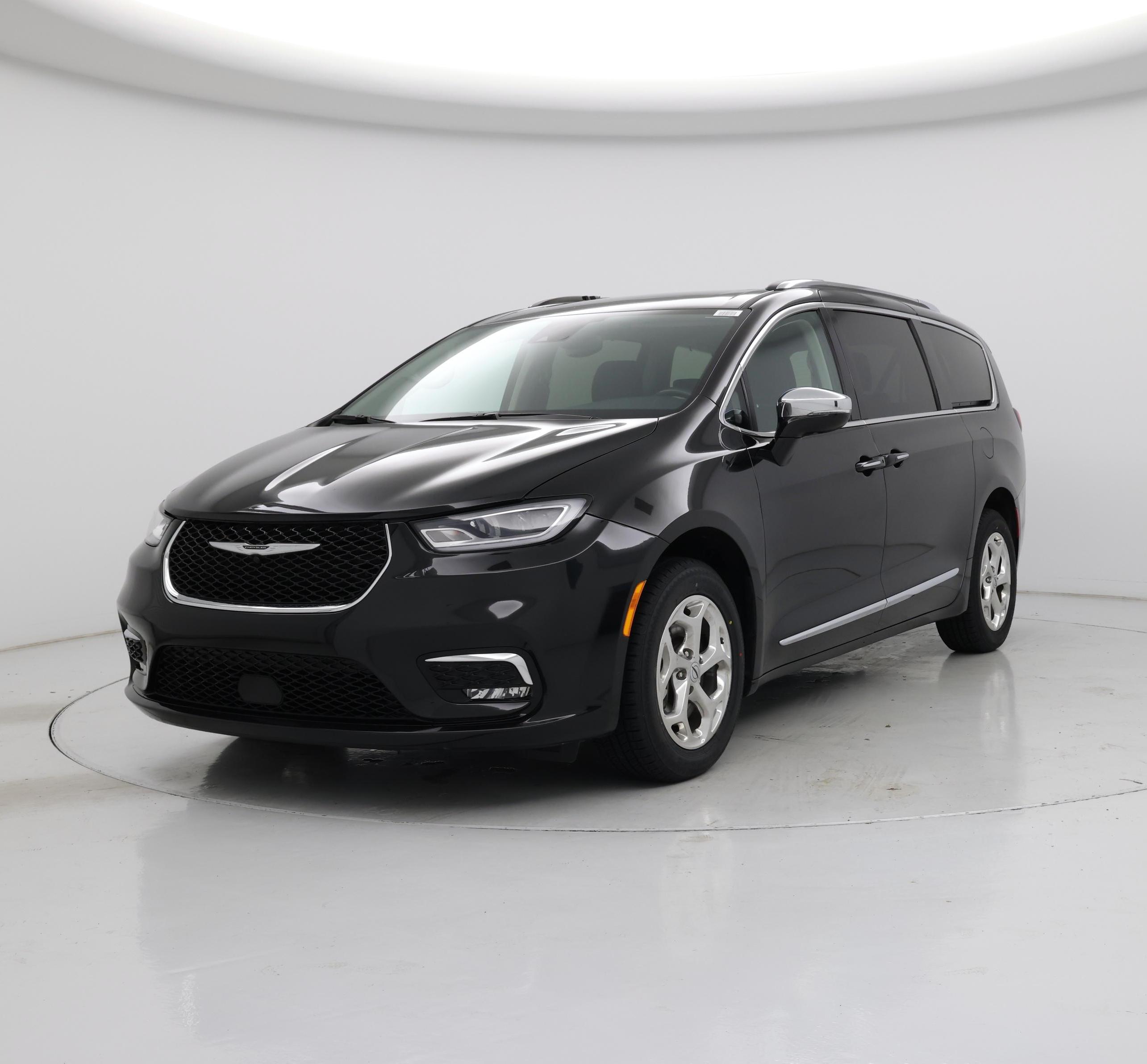 Thumbnail: 2021 Chrysler Pacifica - 4