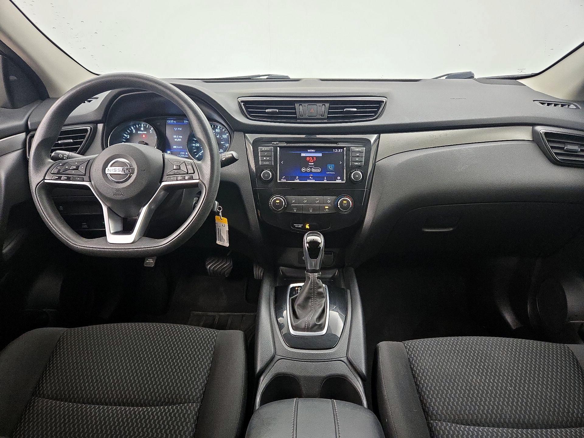Thumbnail: 2019 Nissan Rogue Sport - 9