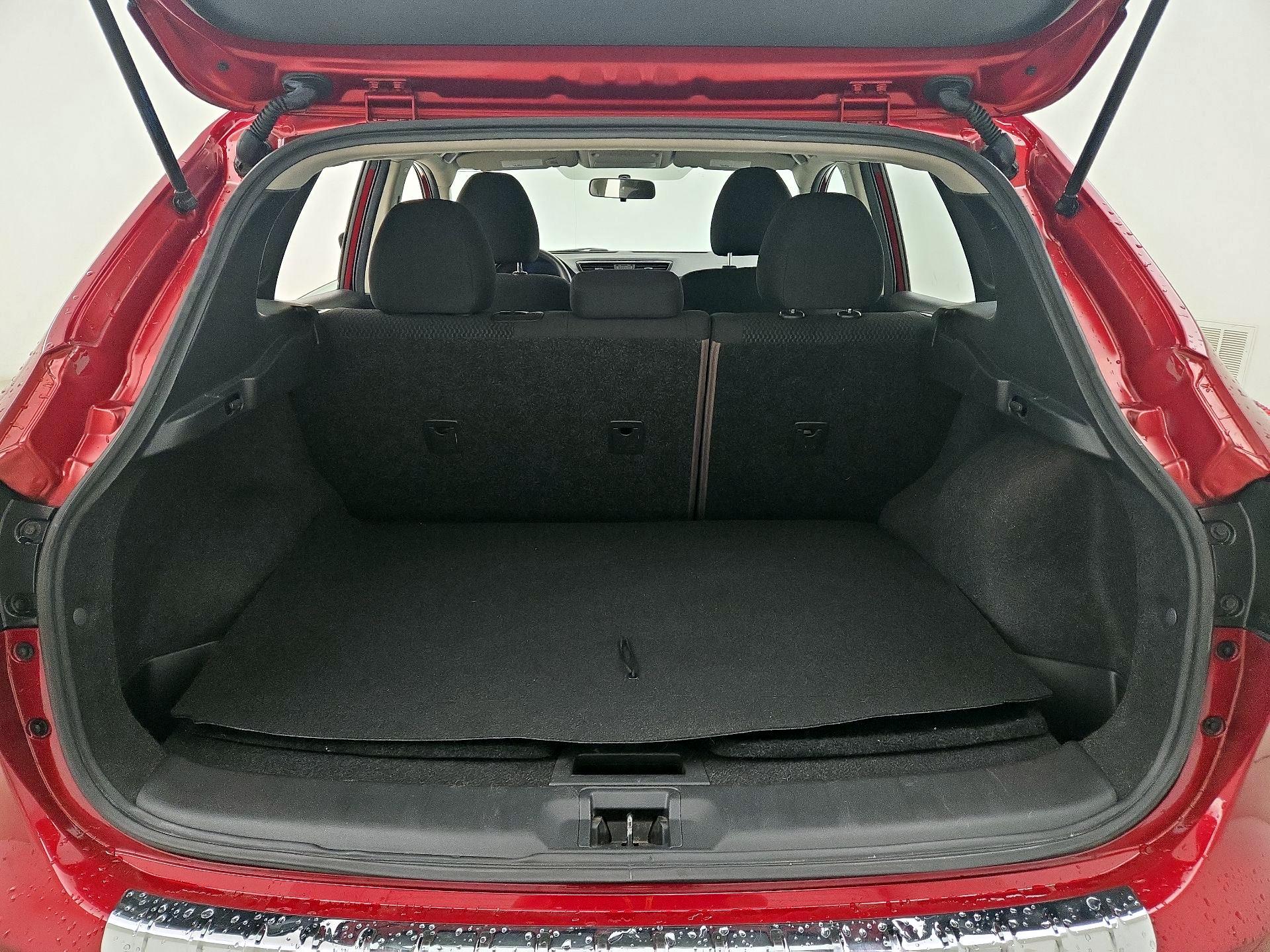Thumbnail: 2019 Nissan Rogue Sport - 20