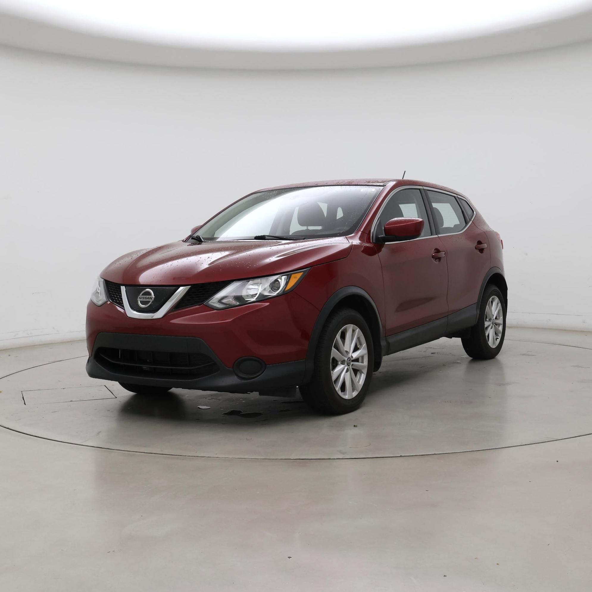 Thumbnail: 2019 Nissan Rogue Sport - 4