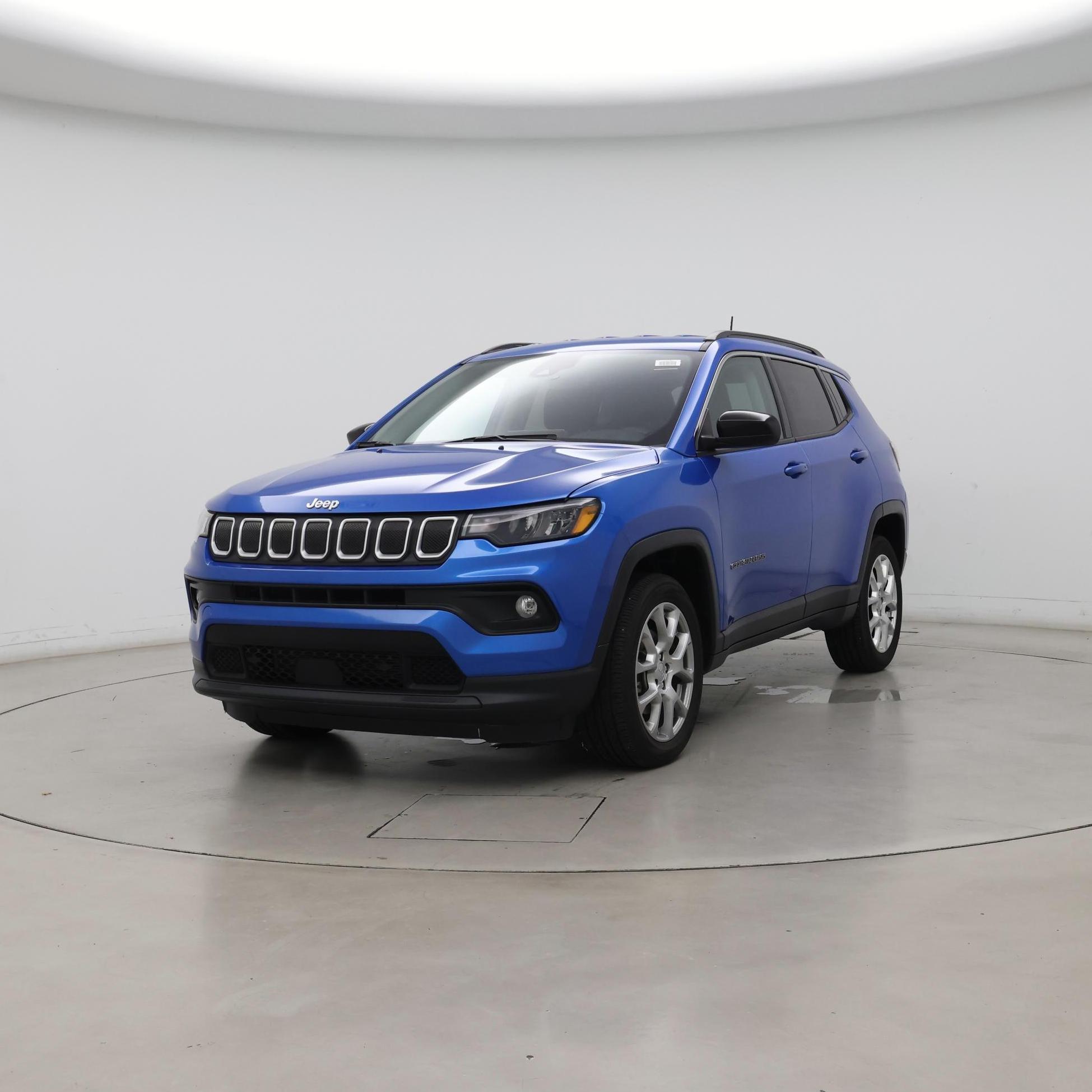 Thumbnail: 2022 Jeep Compass - 4