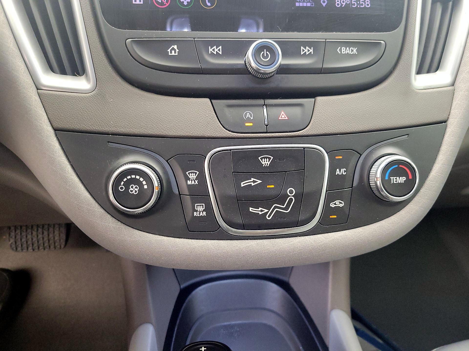 Thumbnail: 2020 Chevrolet Malibu - 15