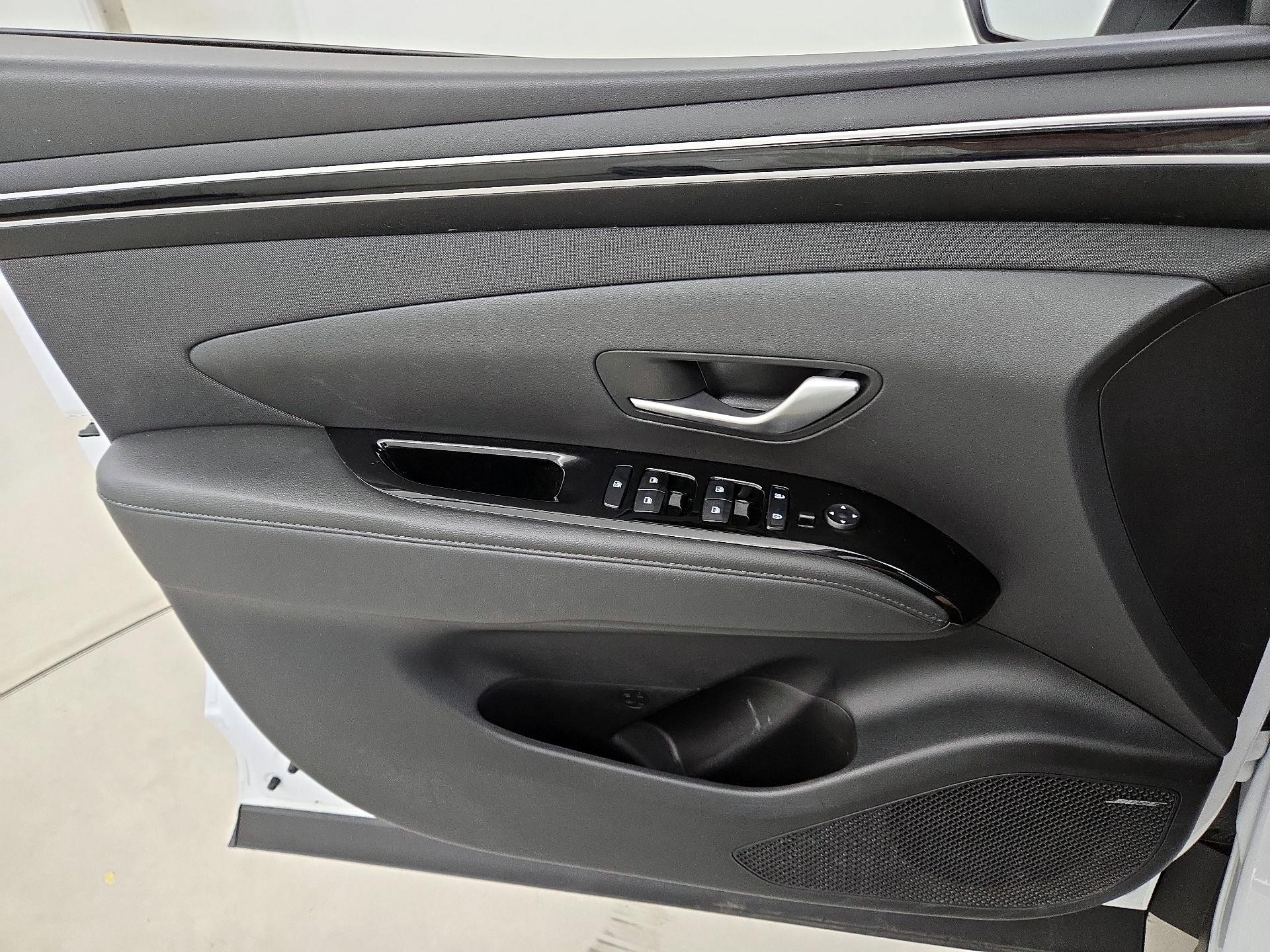 Thumbnail: 2022 Hyundai Tucson - 12