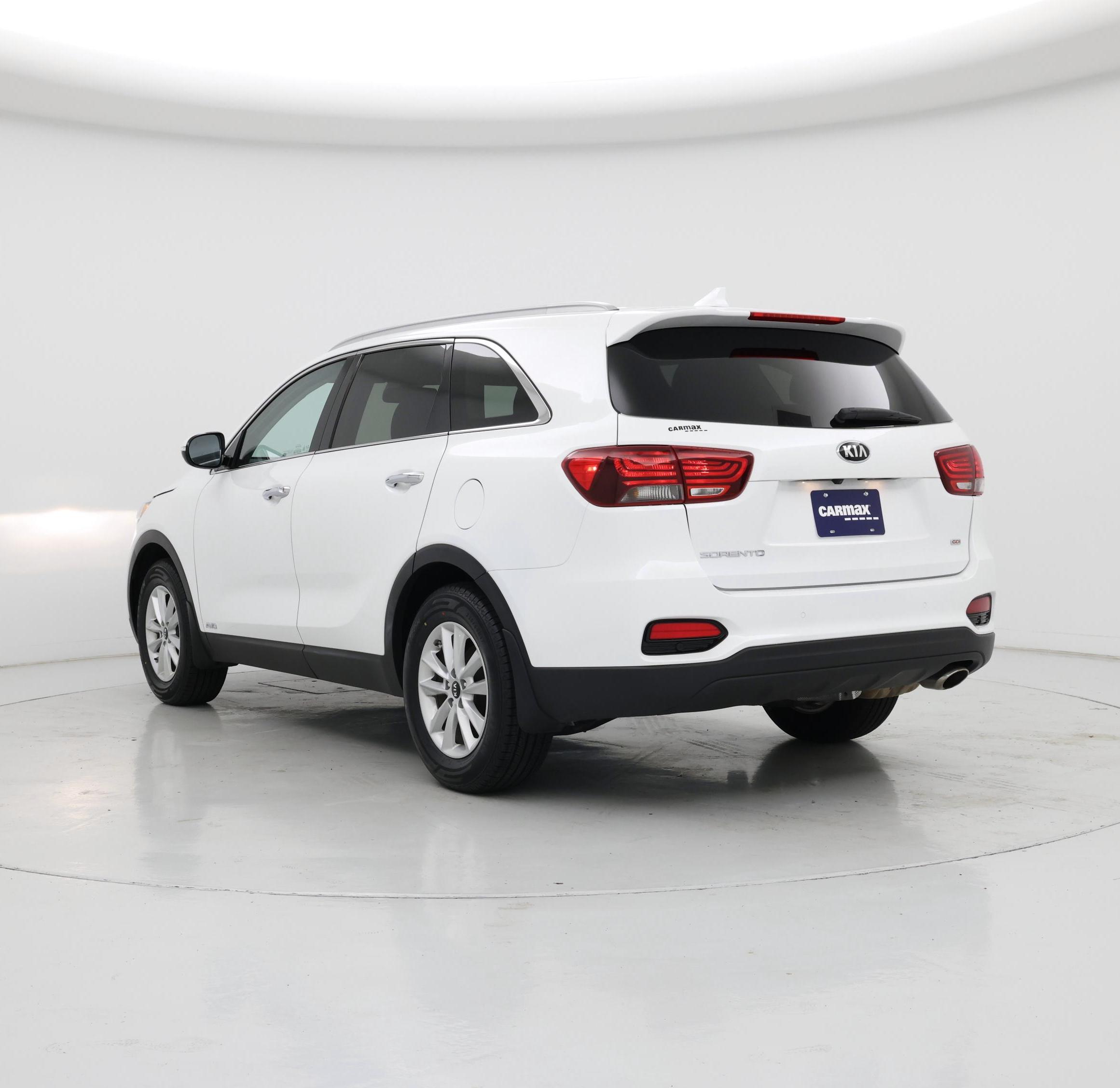 Thumbnail: 2019 Kia Sorento - 2