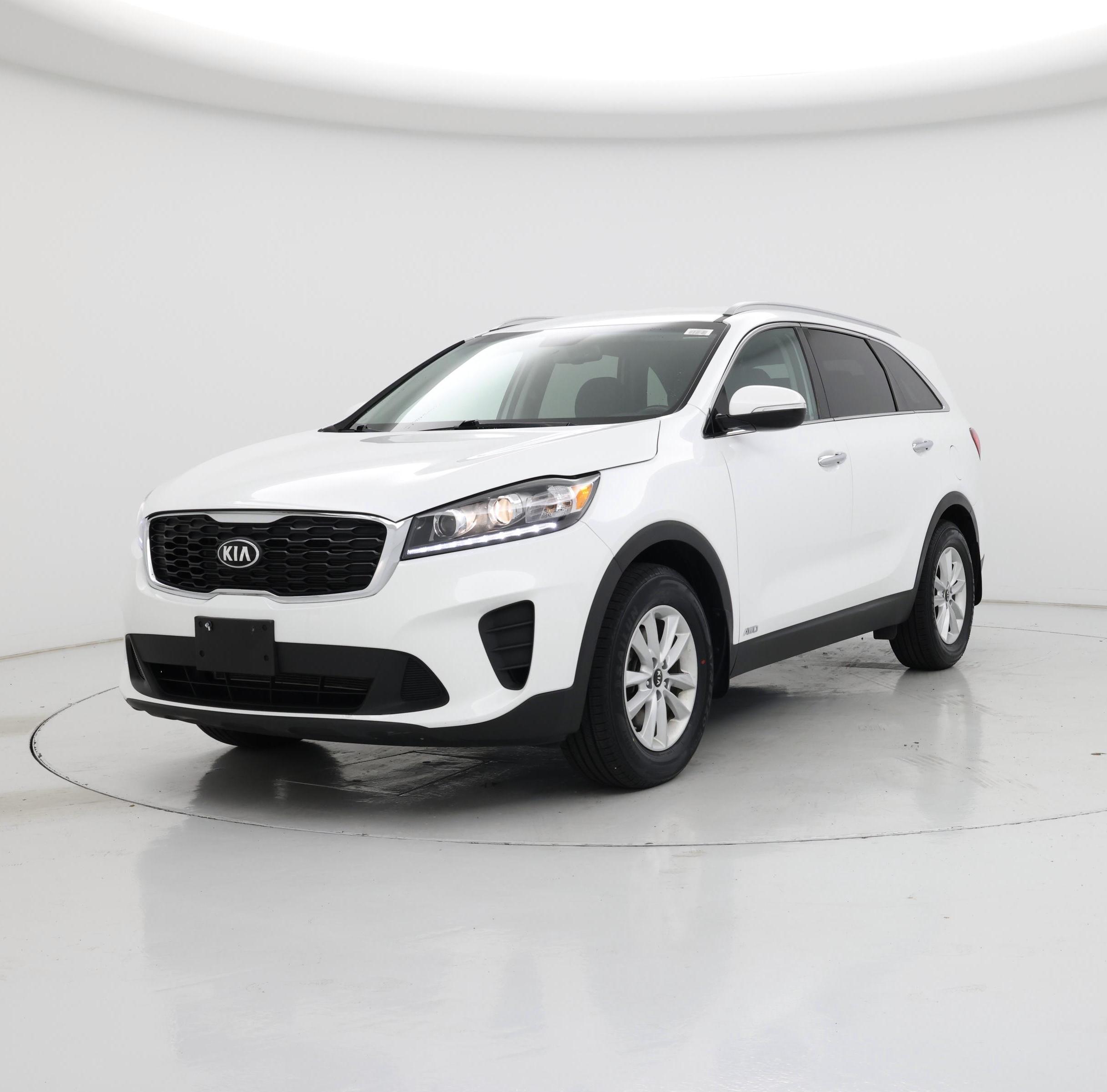 Thumbnail: 2019 Kia Sorento - 4