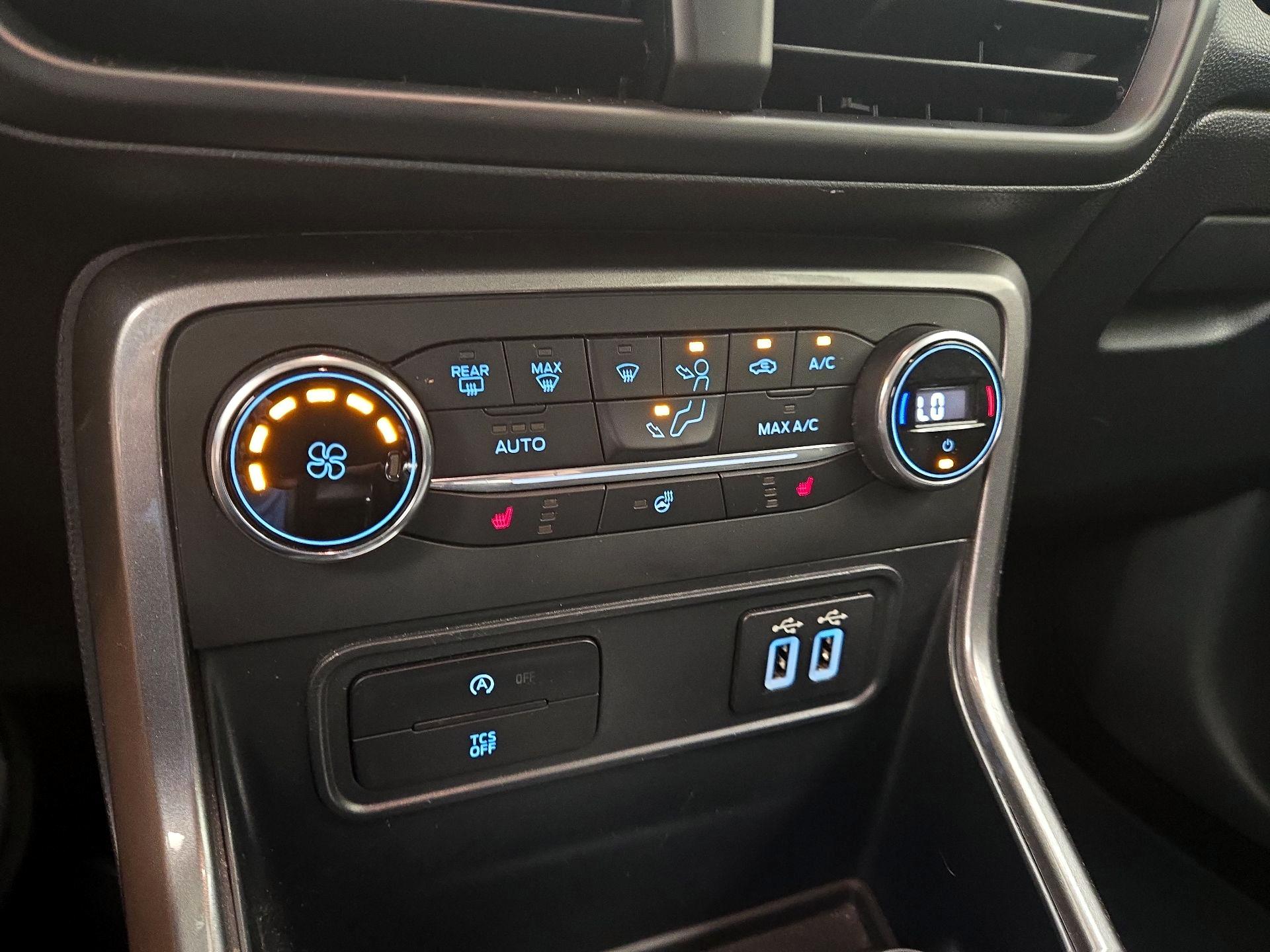 Thumbnail: 2019 Ford EcoSport - 17