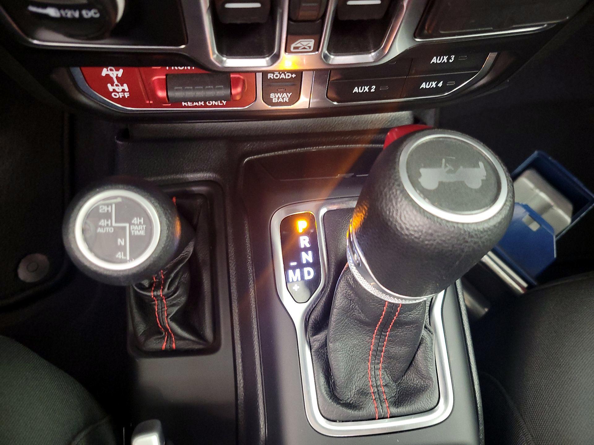 Thumbnail: 2021 Jeep Wrangler - 16