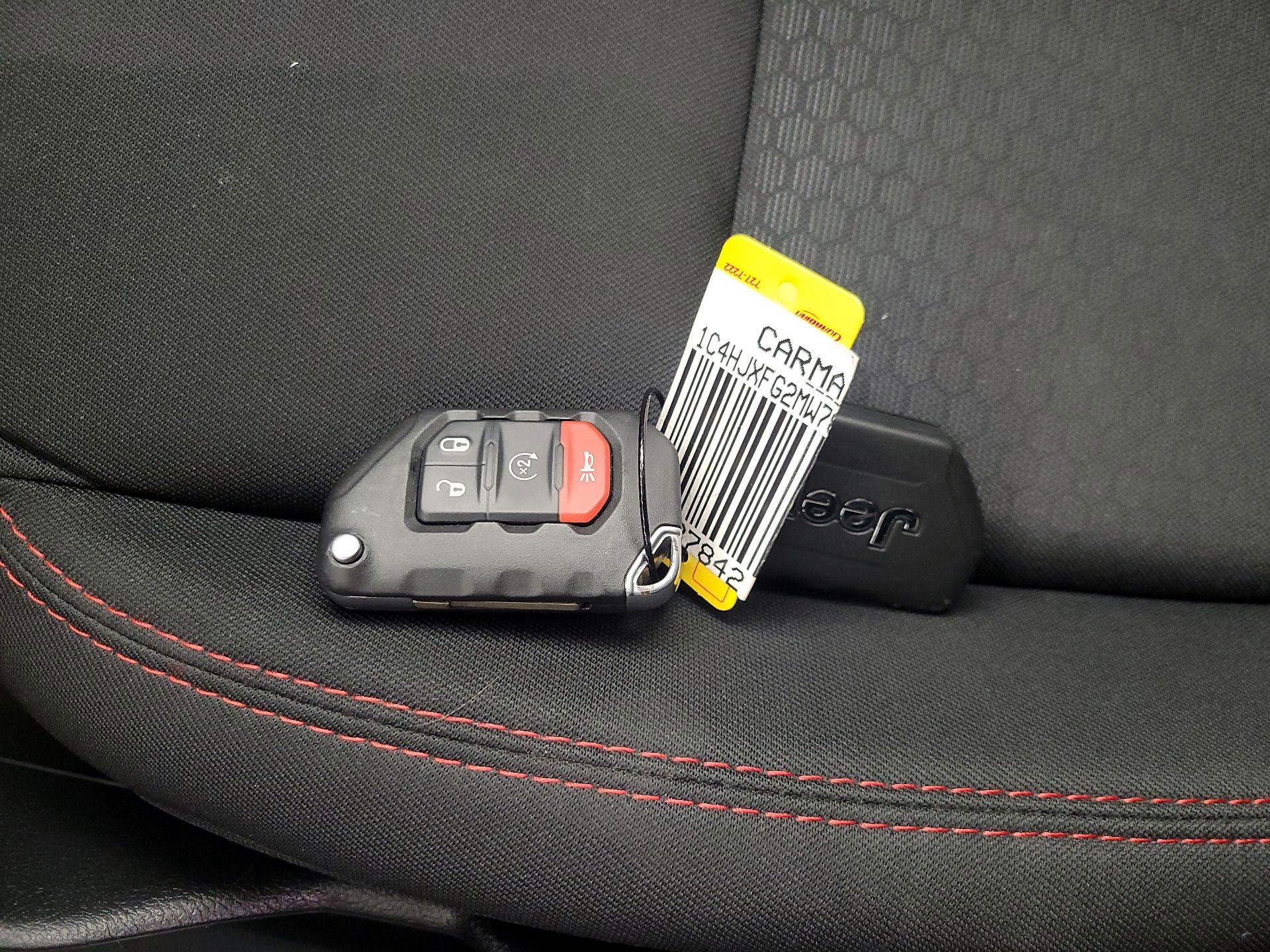 Thumbnail: 2021 Jeep Wrangler - 20