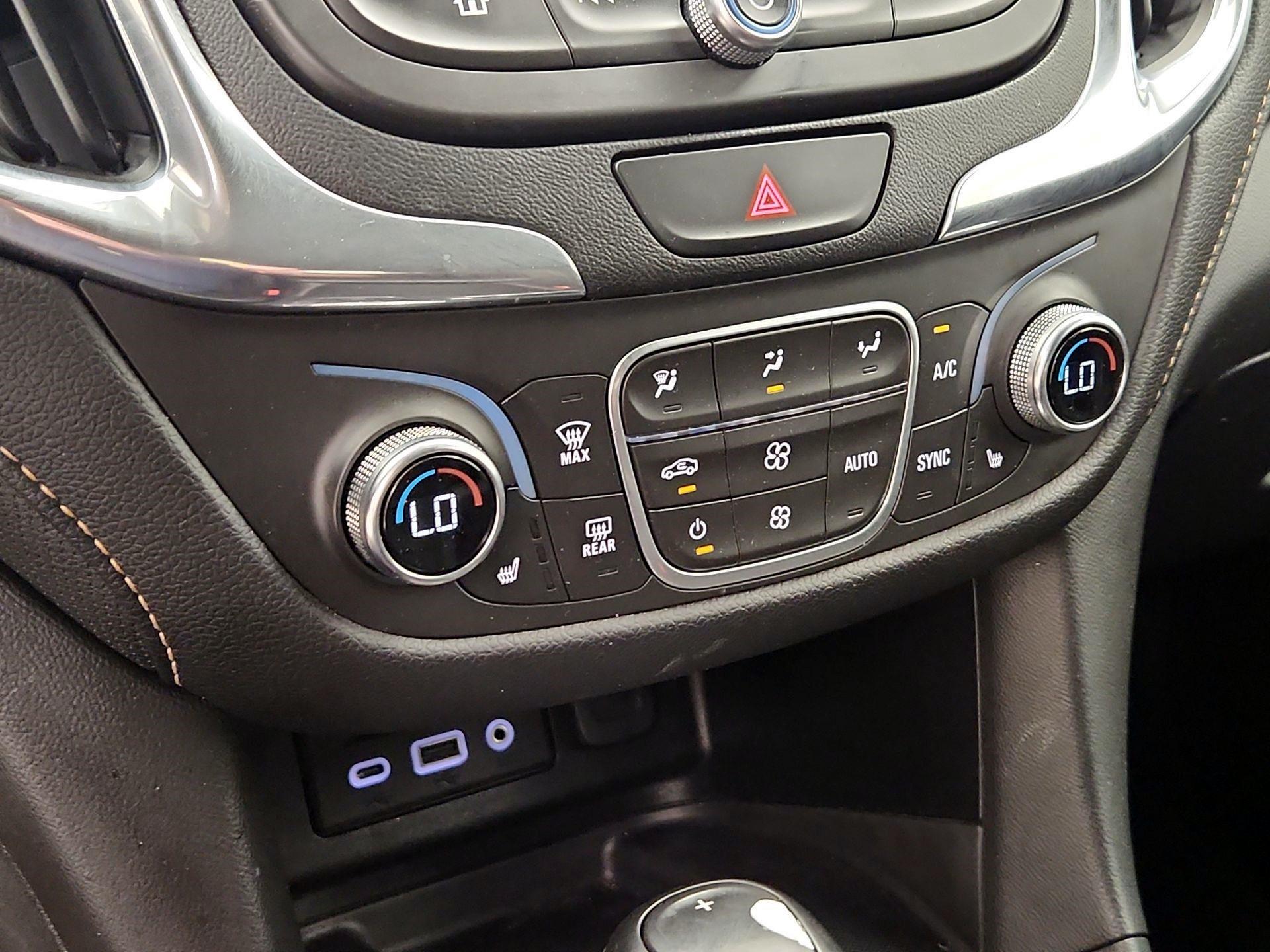 Thumbnail: 2019 Chevrolet Equinox - 16