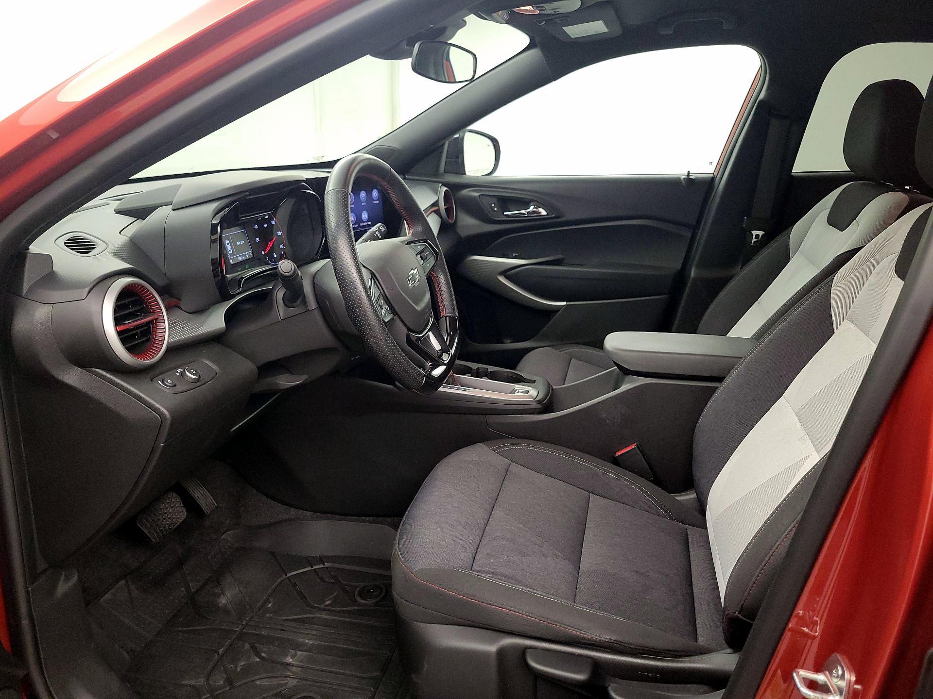 Thumbnail: 2024 Chevrolet Trax - 11
