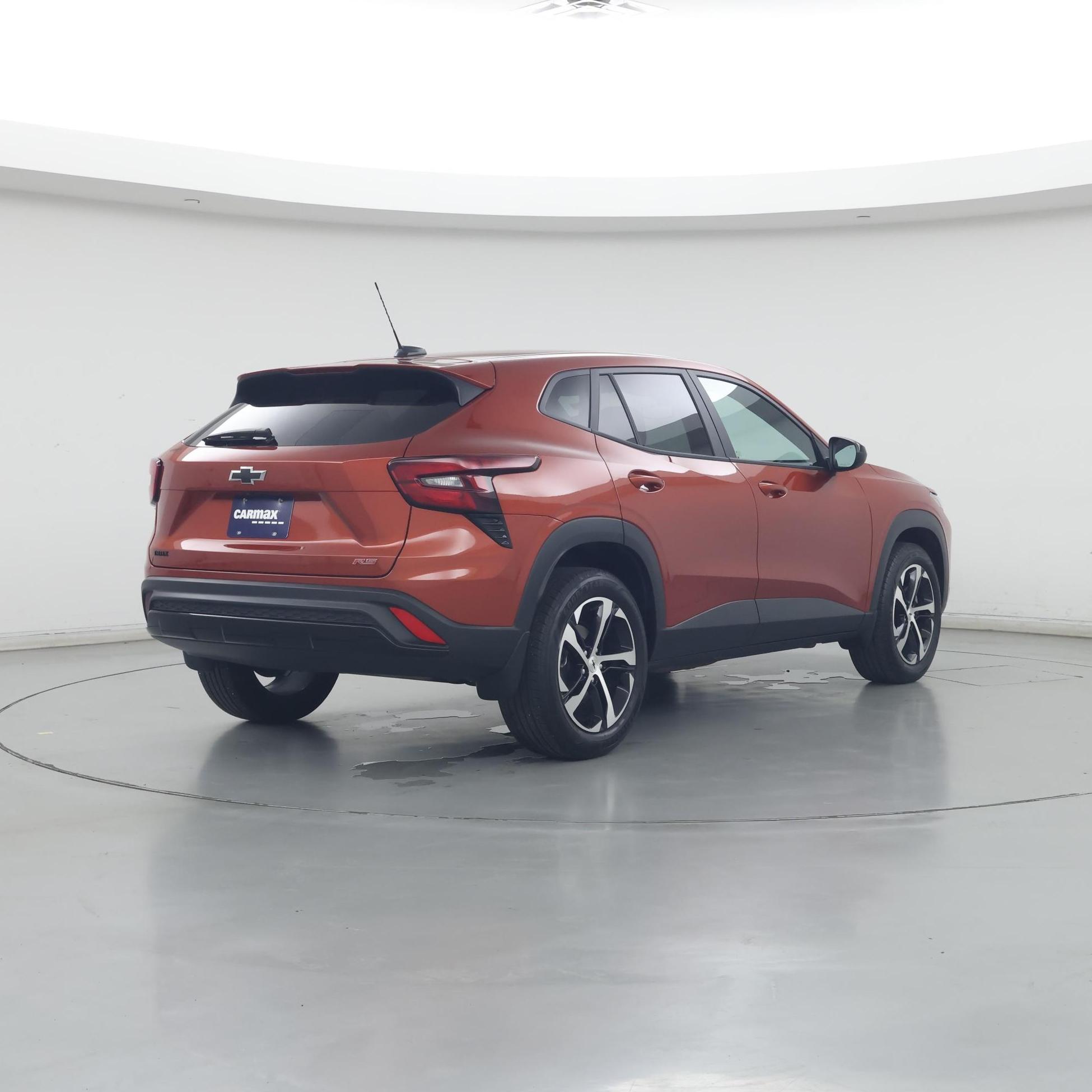Thumbnail: 2024 Chevrolet Trax - 8