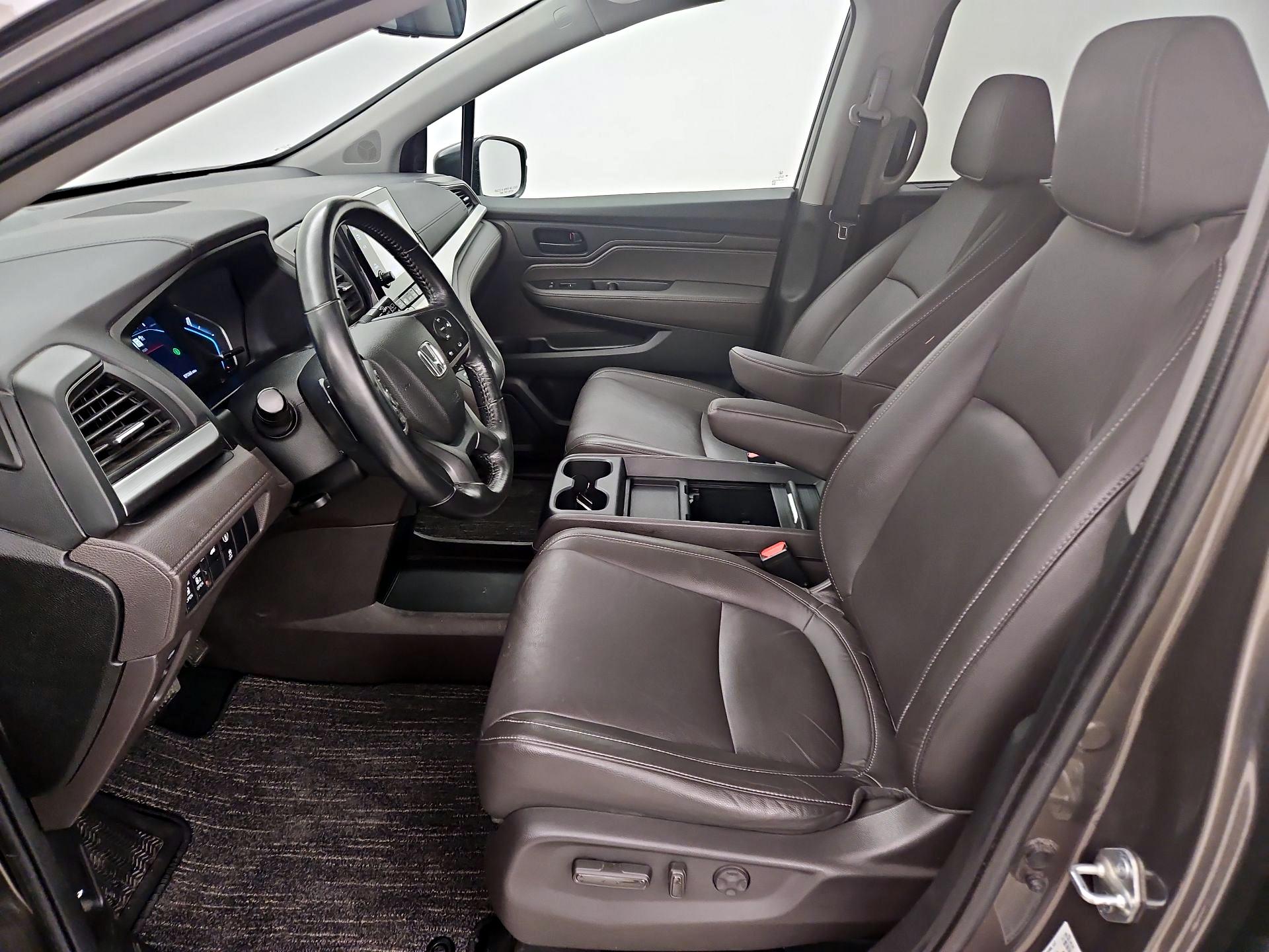 Thumbnail: 2021 Honda Odyssey - 11