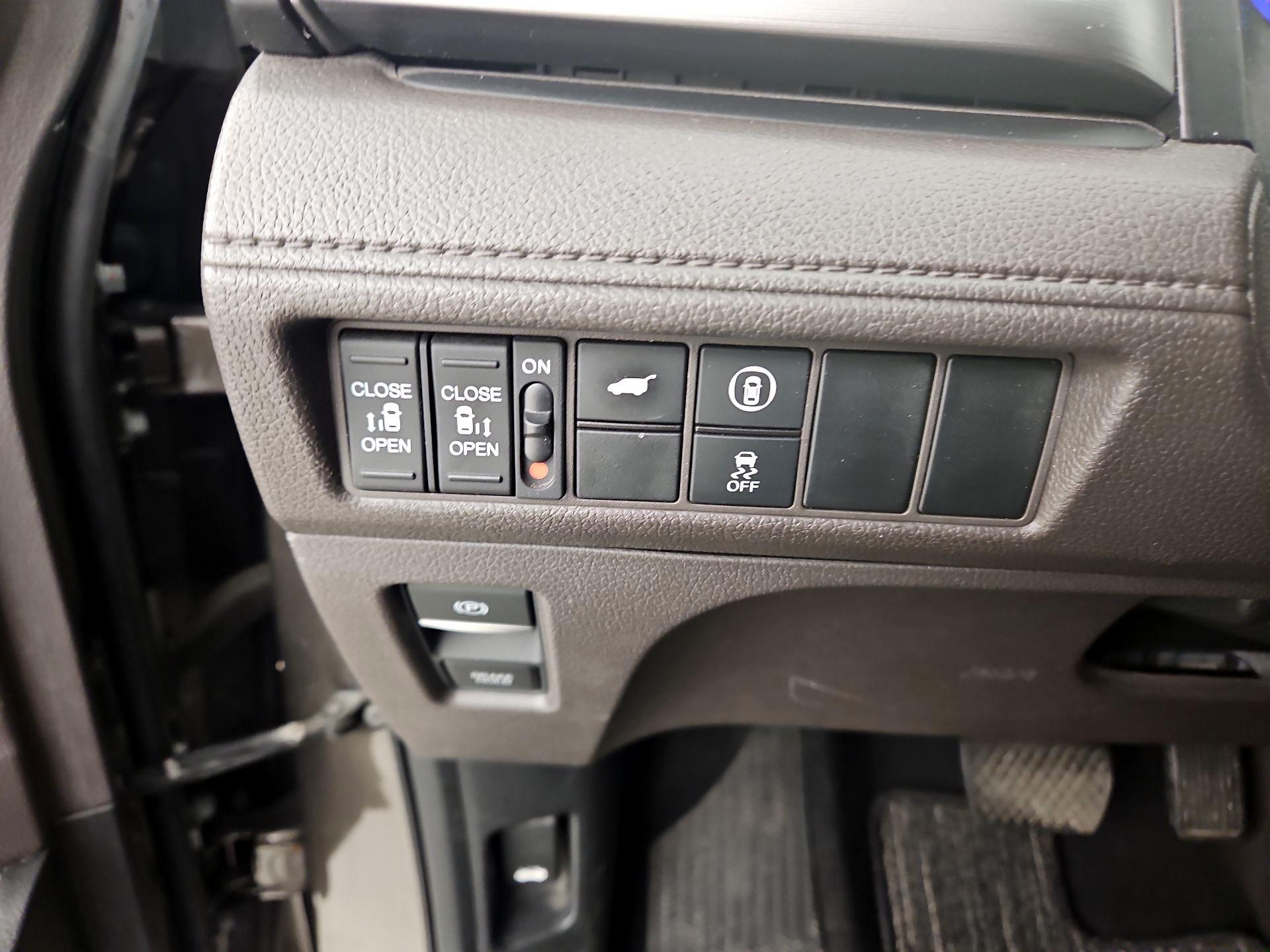 Thumbnail: 2021 Honda Odyssey - 13