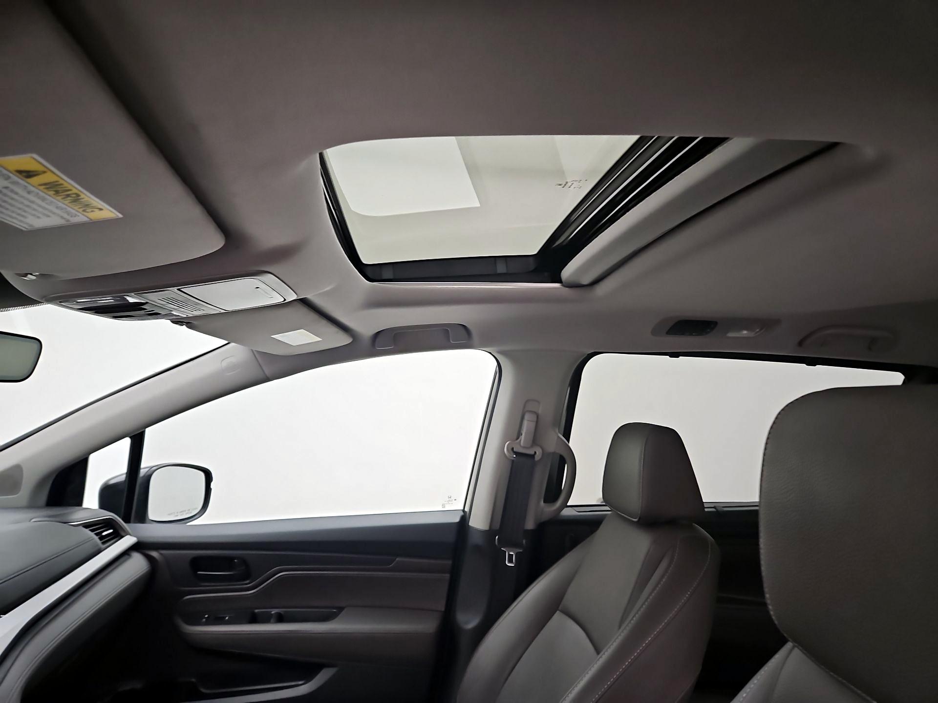Thumbnail: 2021 Honda Odyssey - 19