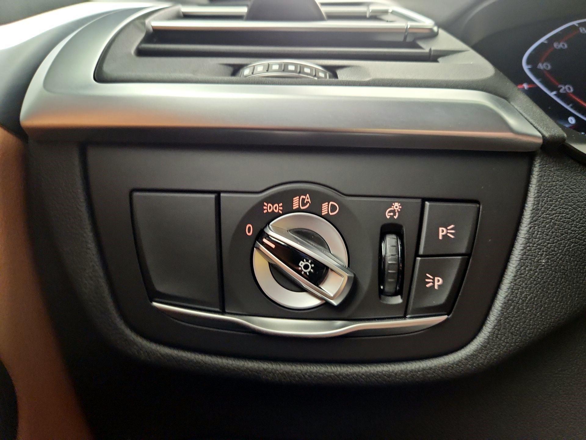Thumbnail: 2023 BMW X3 - 13