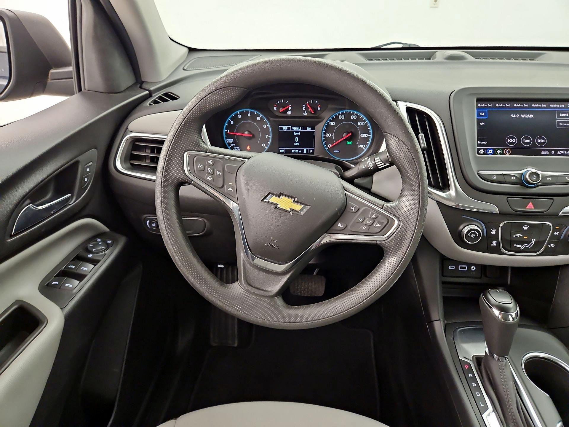 Thumbnail: 2020 Chevrolet Equinox - 10