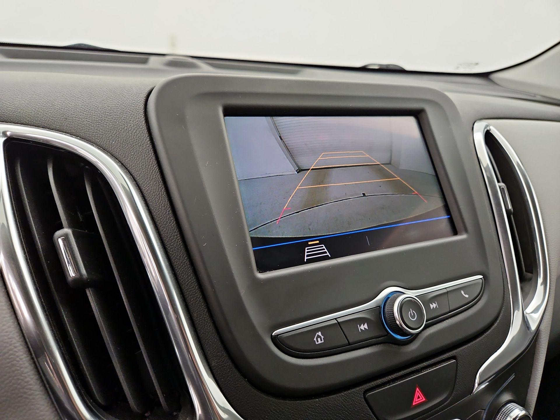 Thumbnail: 2020 Chevrolet Equinox - 14