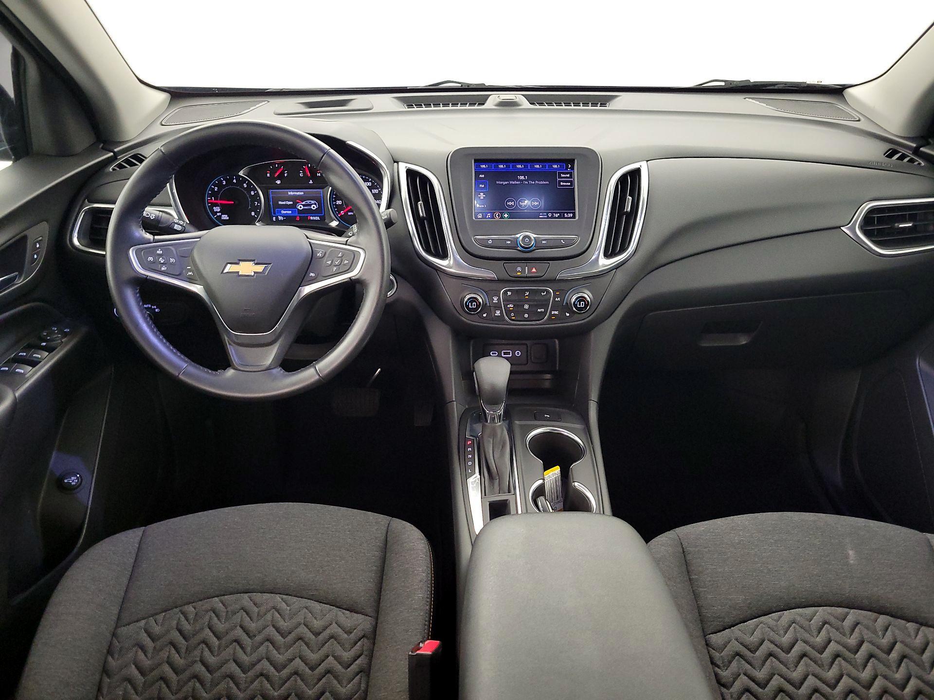 Thumbnail: 2022 Chevrolet Equinox - 9