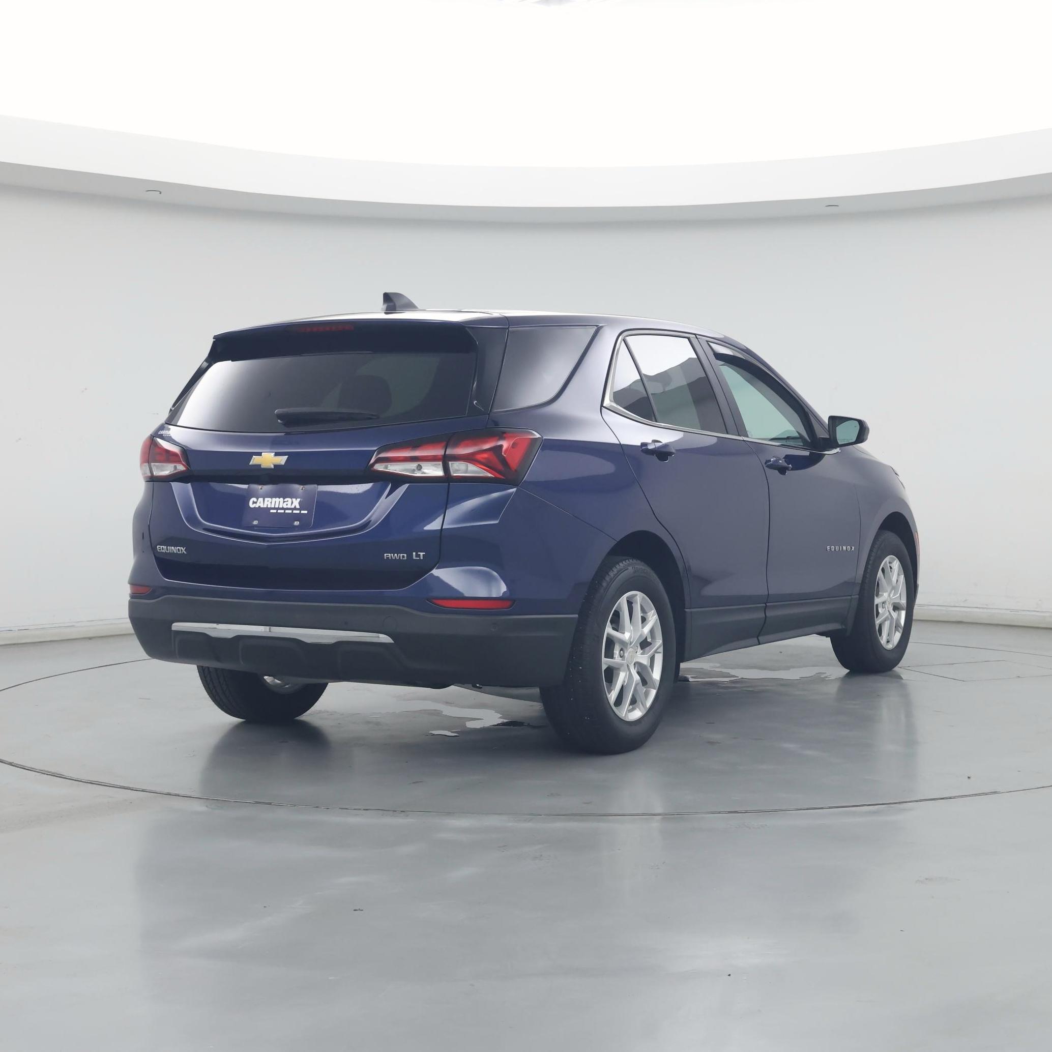 Thumbnail: 2022 Chevrolet Equinox - 8