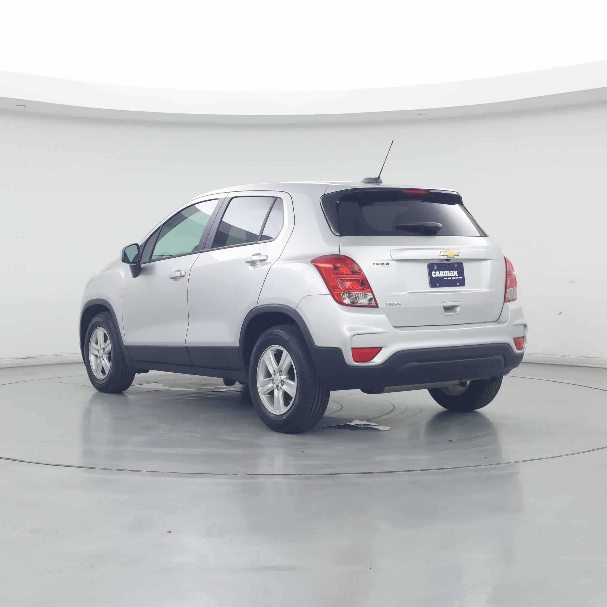 Thumbnail: 2020 Chevrolet Trax - 2