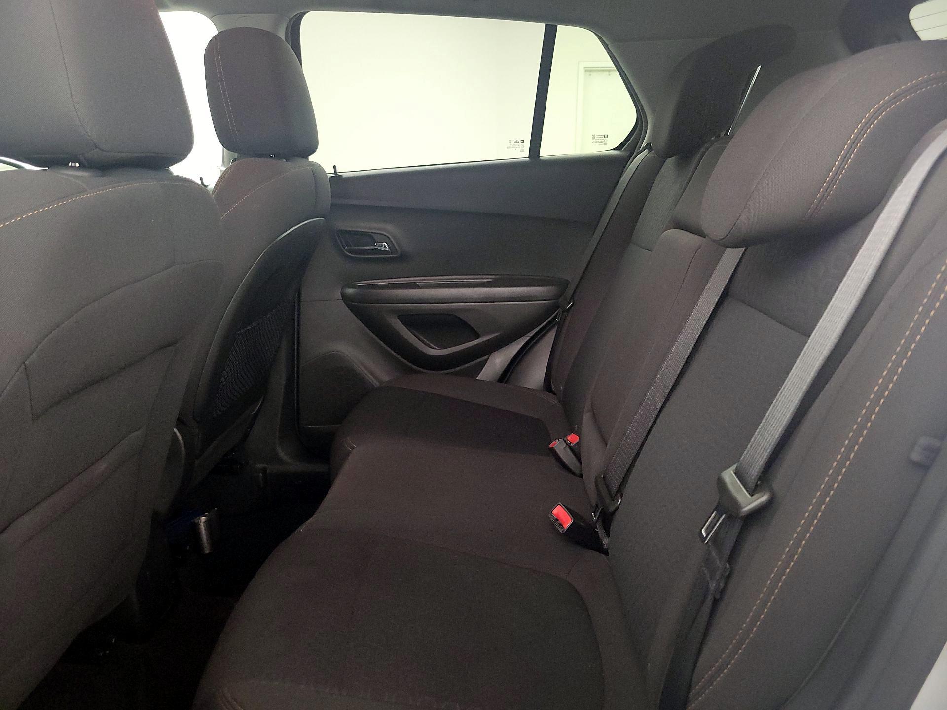 Thumbnail: 2020 Chevrolet Trax - 19