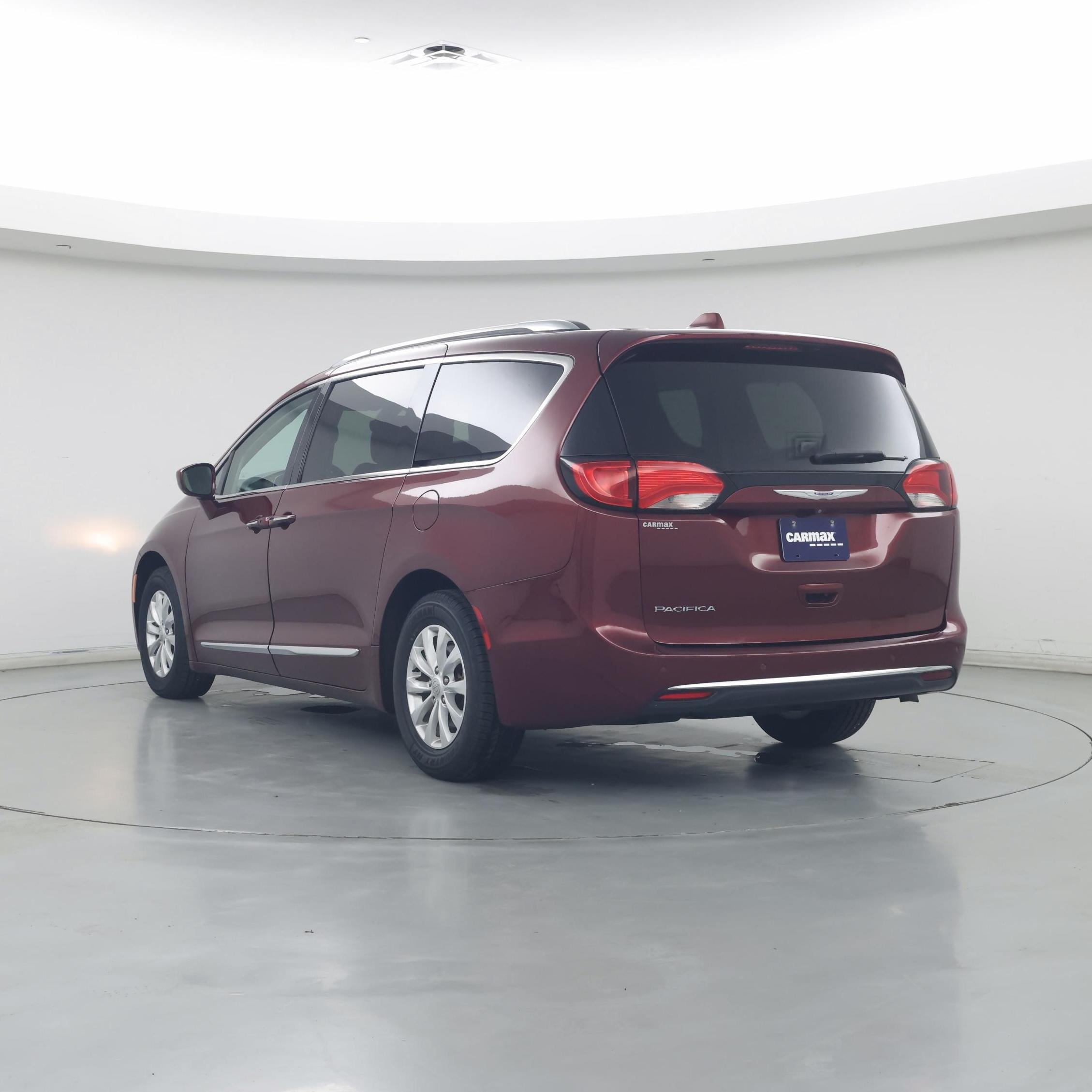 Thumbnail: 2019 Chrysler Pacifica - 2