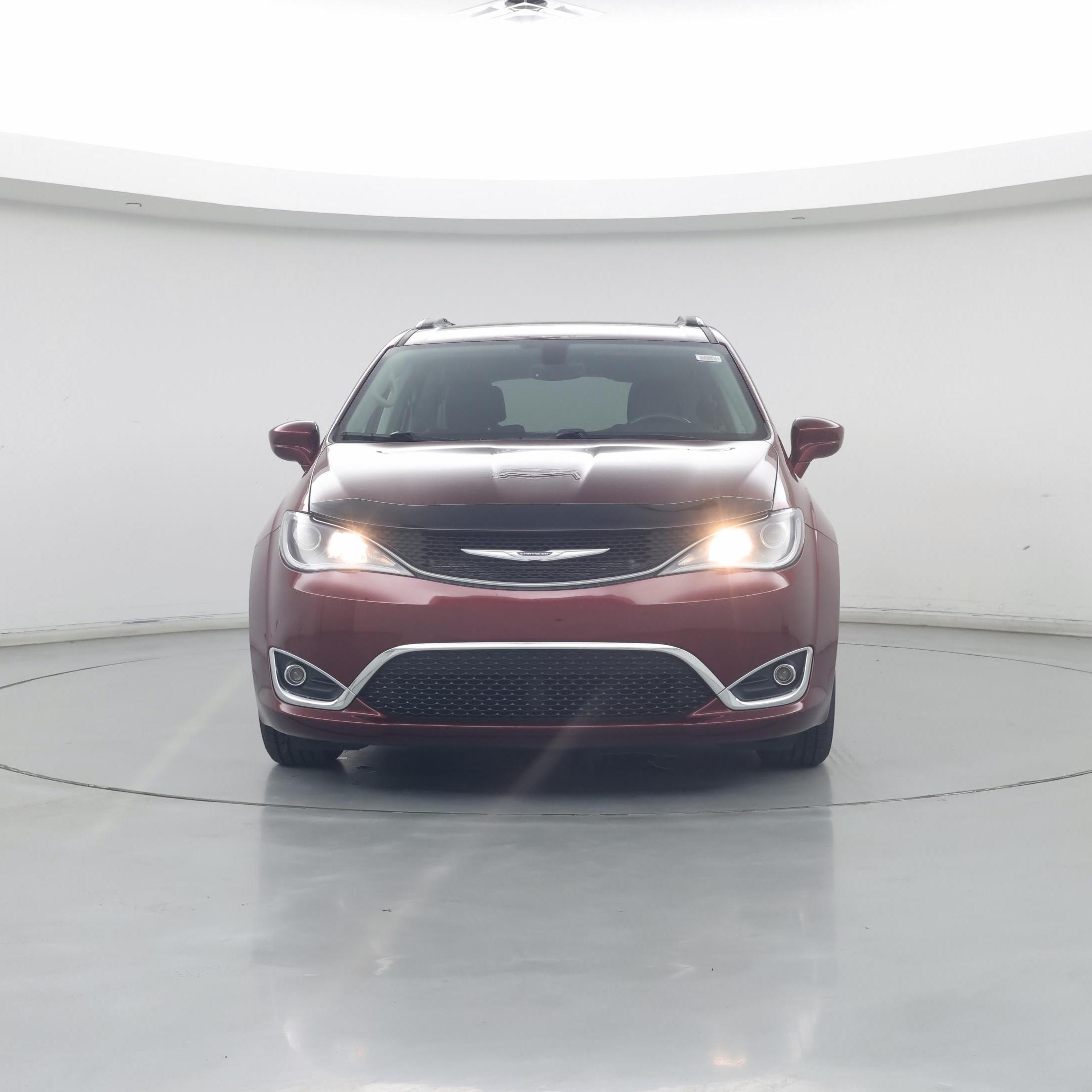 Thumbnail: 2019 Chrysler Pacifica - 5