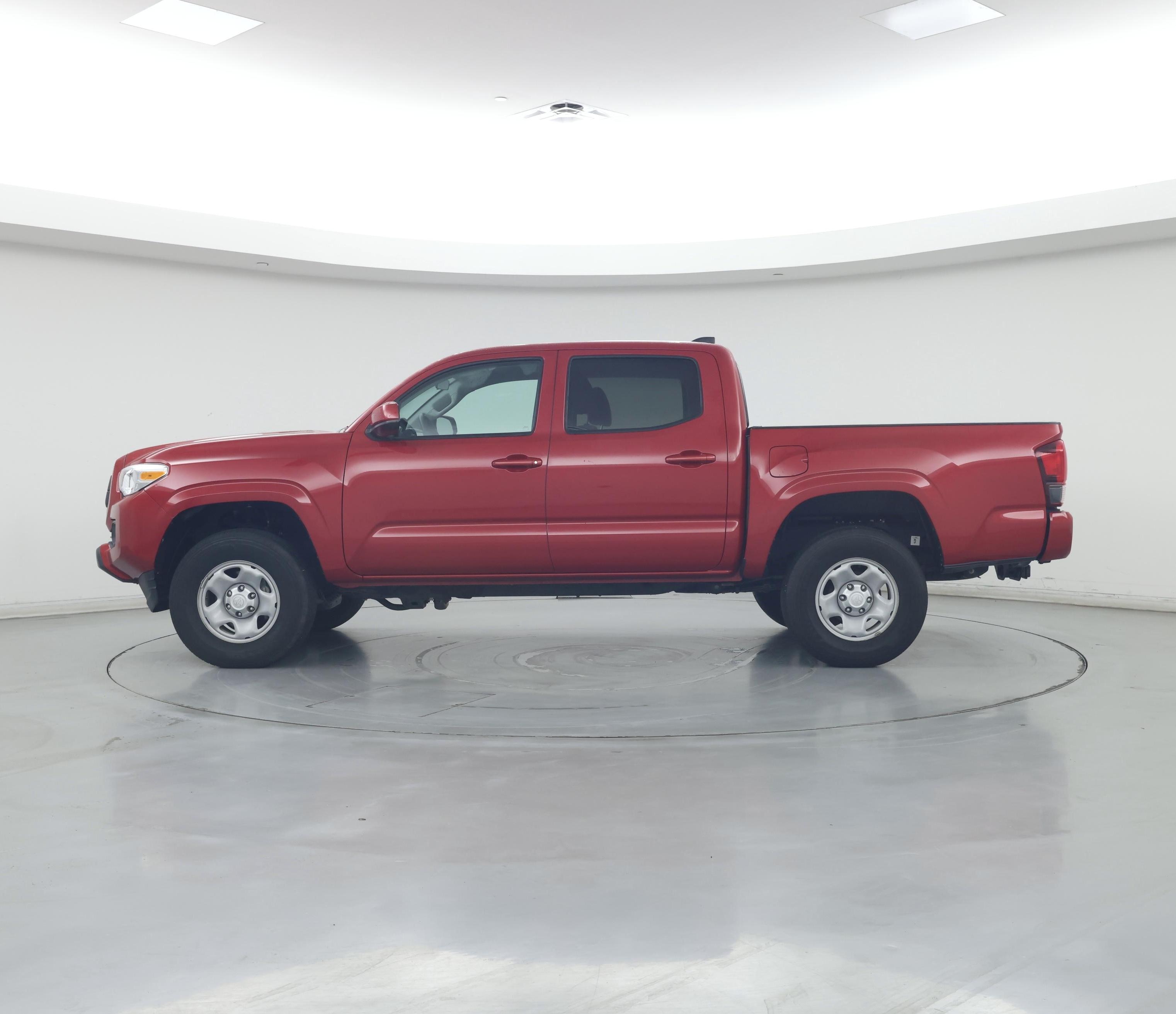 Thumbnail: 2022 Toyota Tacoma - 3