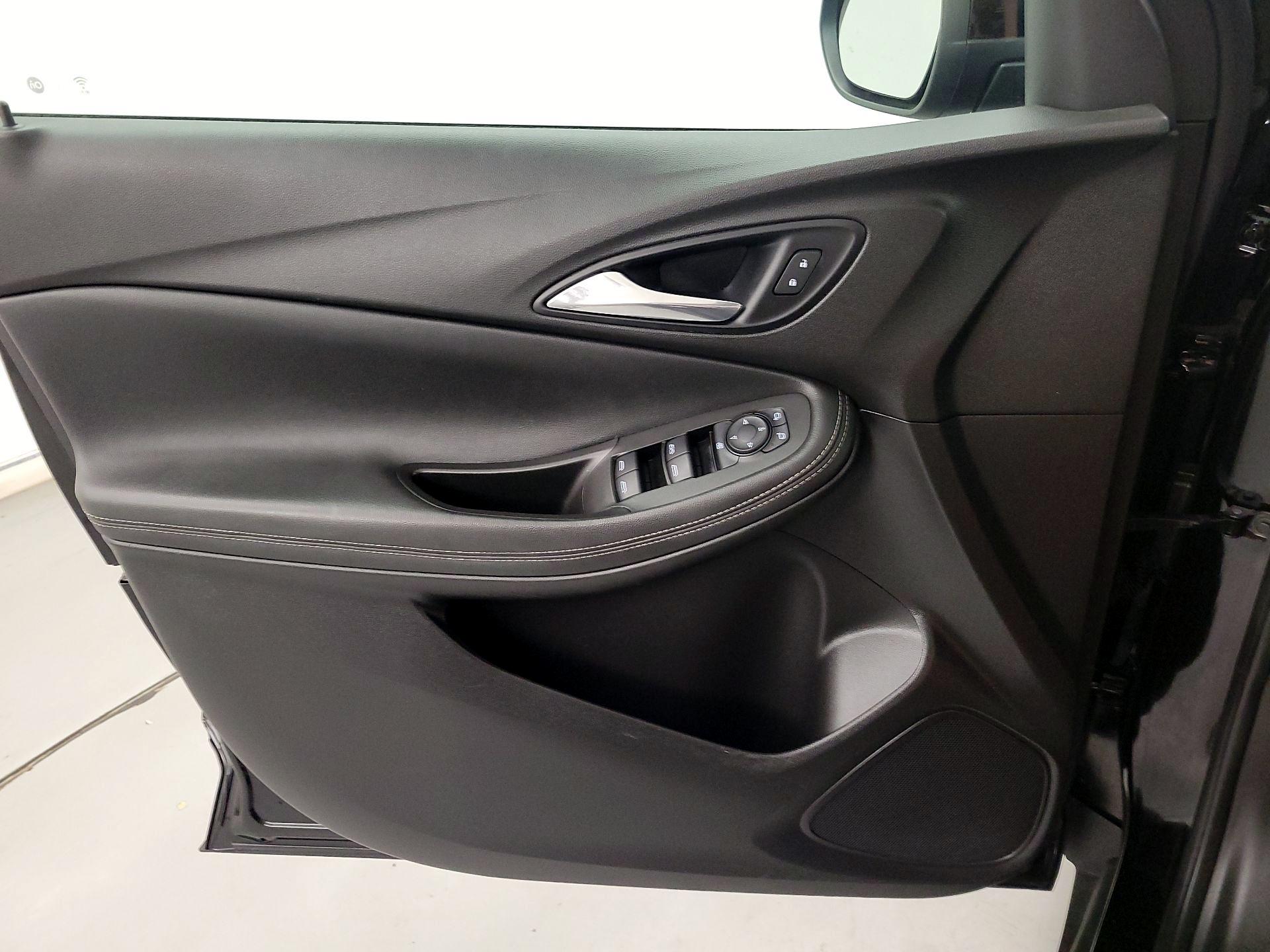 Thumbnail: 2021 Buick Encore GX - 12