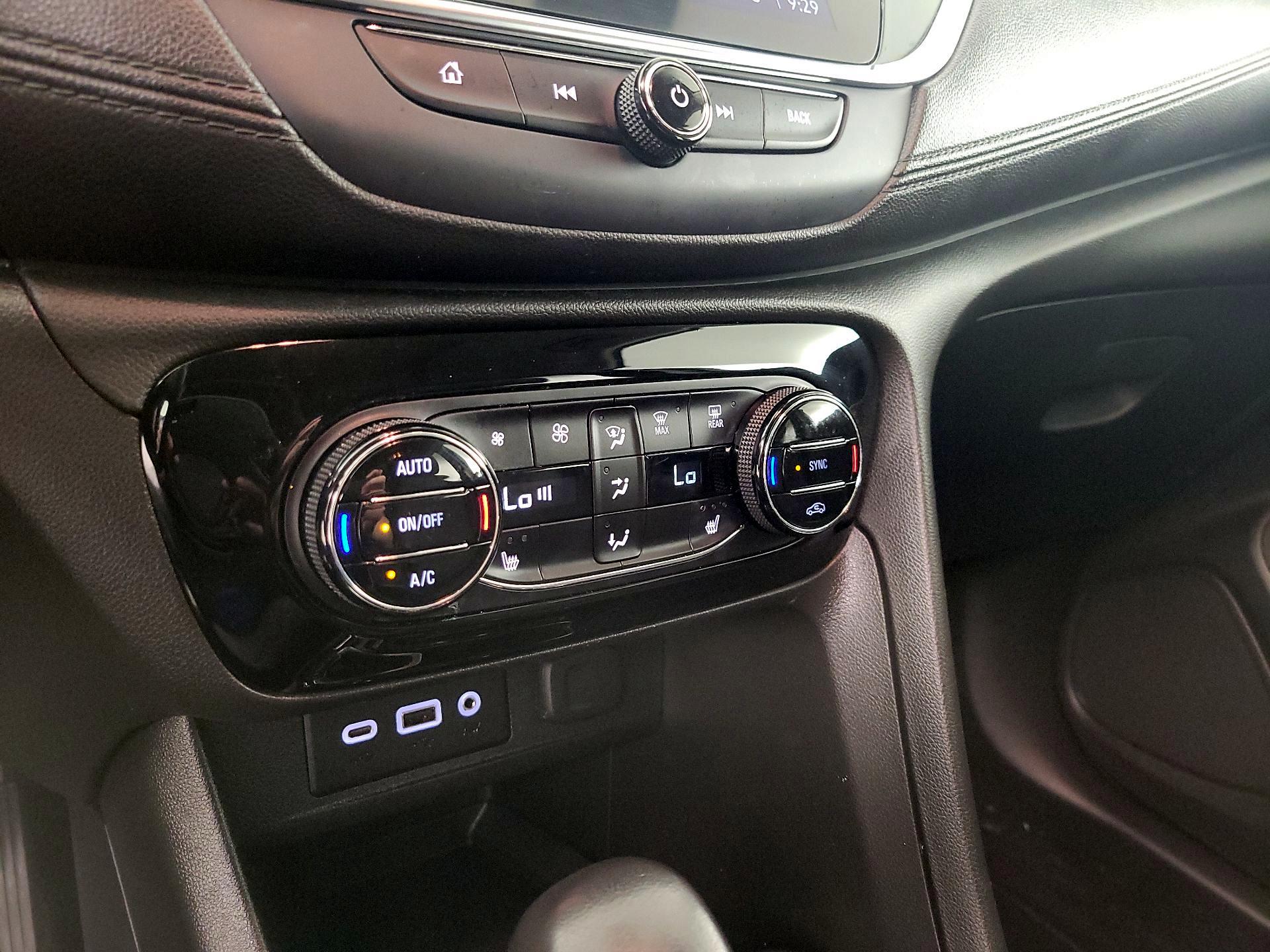 Thumbnail: 2021 Buick Encore GX - 16